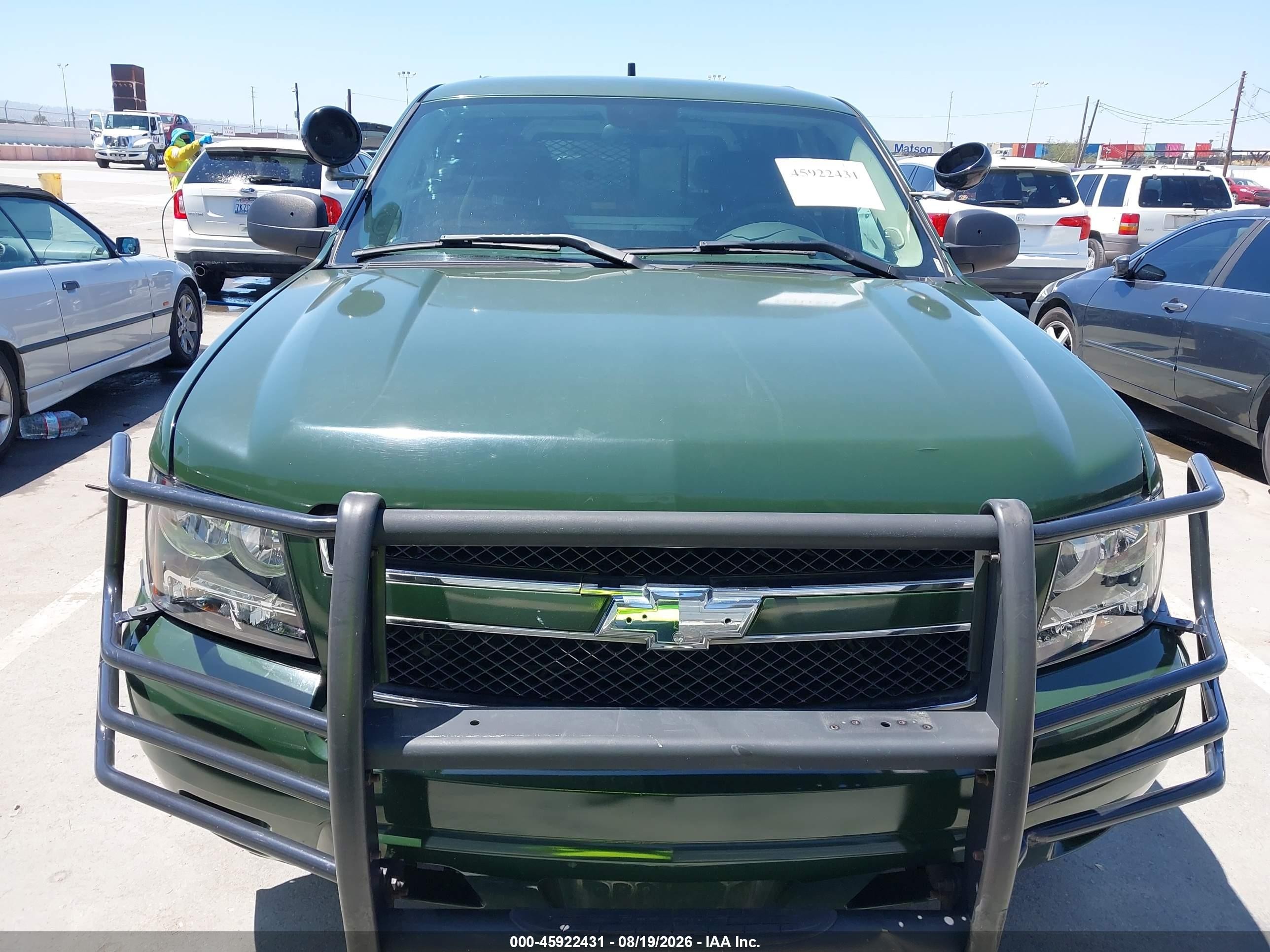 2010 Chevrolet Tahoe Ls Зеленый vin: 1GNMCAE01AR205595