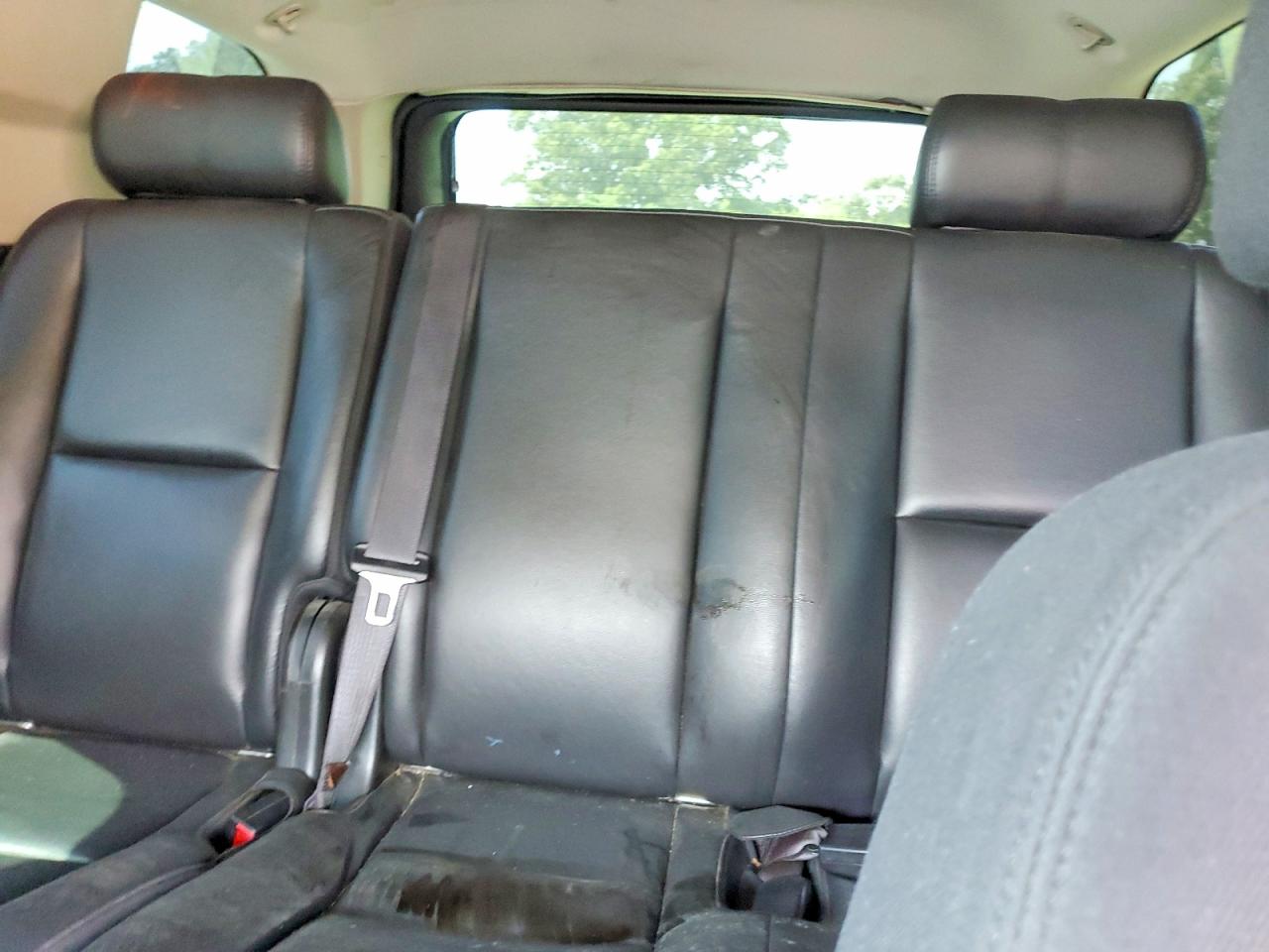 2010 Chevrolet Tahoe C1500 Ls Черный vin: 1GNMCAE02AR215763