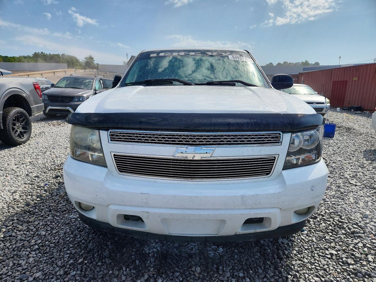 2010 Chevrolet Tahoe C1500 Ls White vin: 1GNMCAE05AR151539