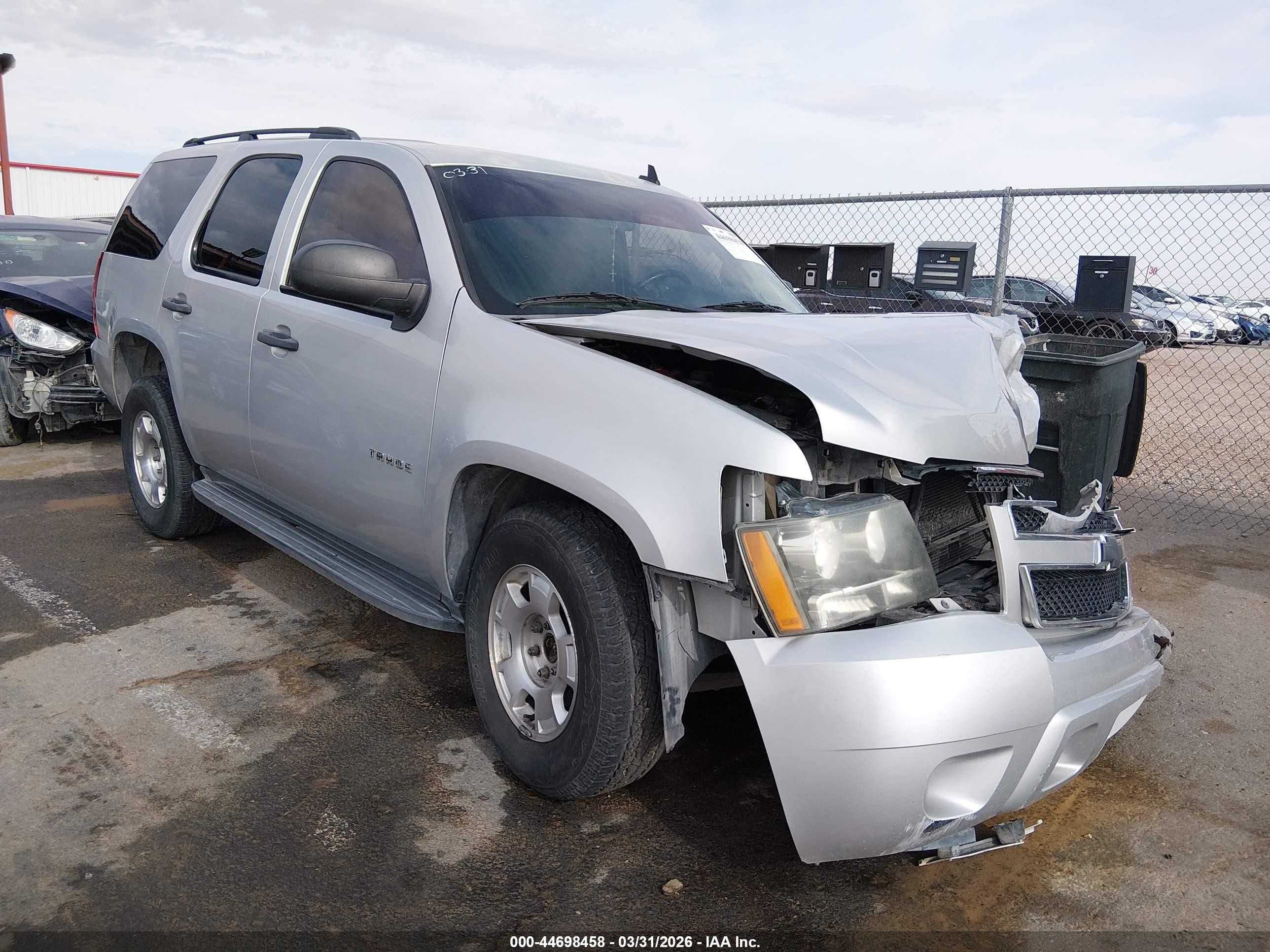 2010 Chevrolet Tahoe Ls Silver vin: 1GNMCAE35AR166312