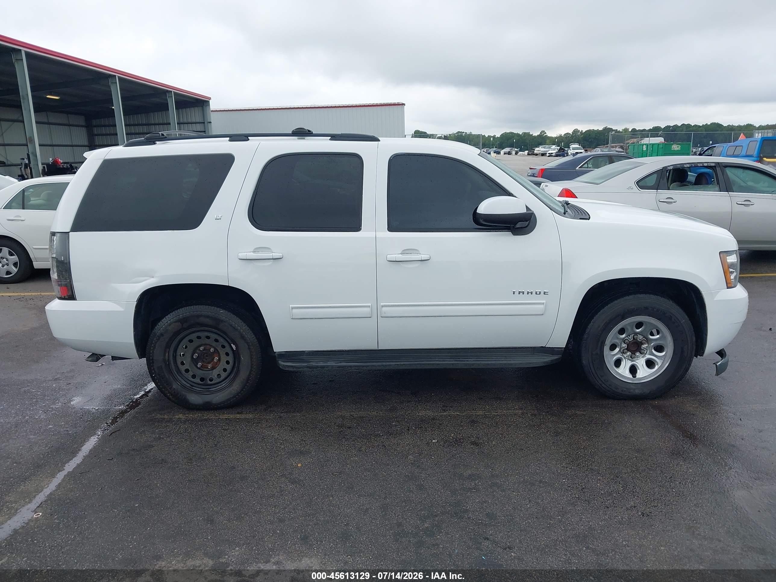 2010 Chevrolet Tahoe Lt White vin: 1GNMCBE31AR193545