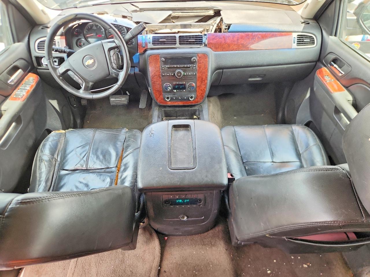 2010 Chevrolet Tahoe C1500 Lt Черный vin: 1GNMCBE32AR152387