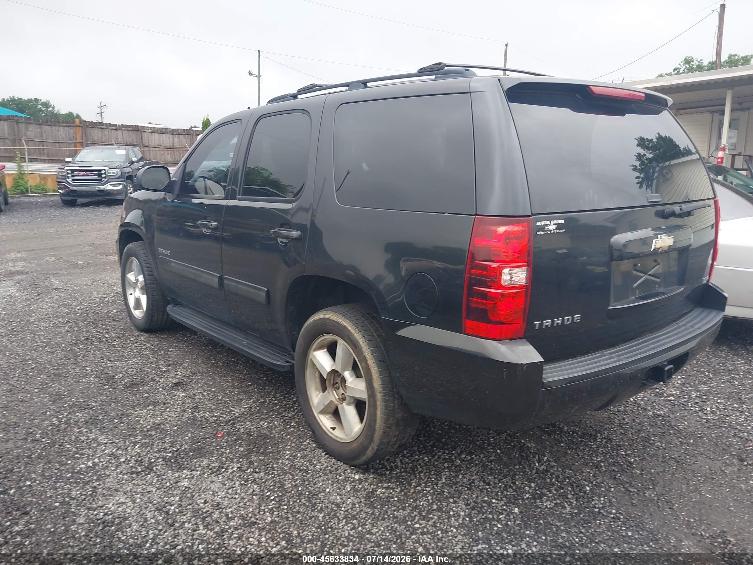 2011 Chevrolet Tahoe Ls Black vin: 1GNSCAE00BR180147