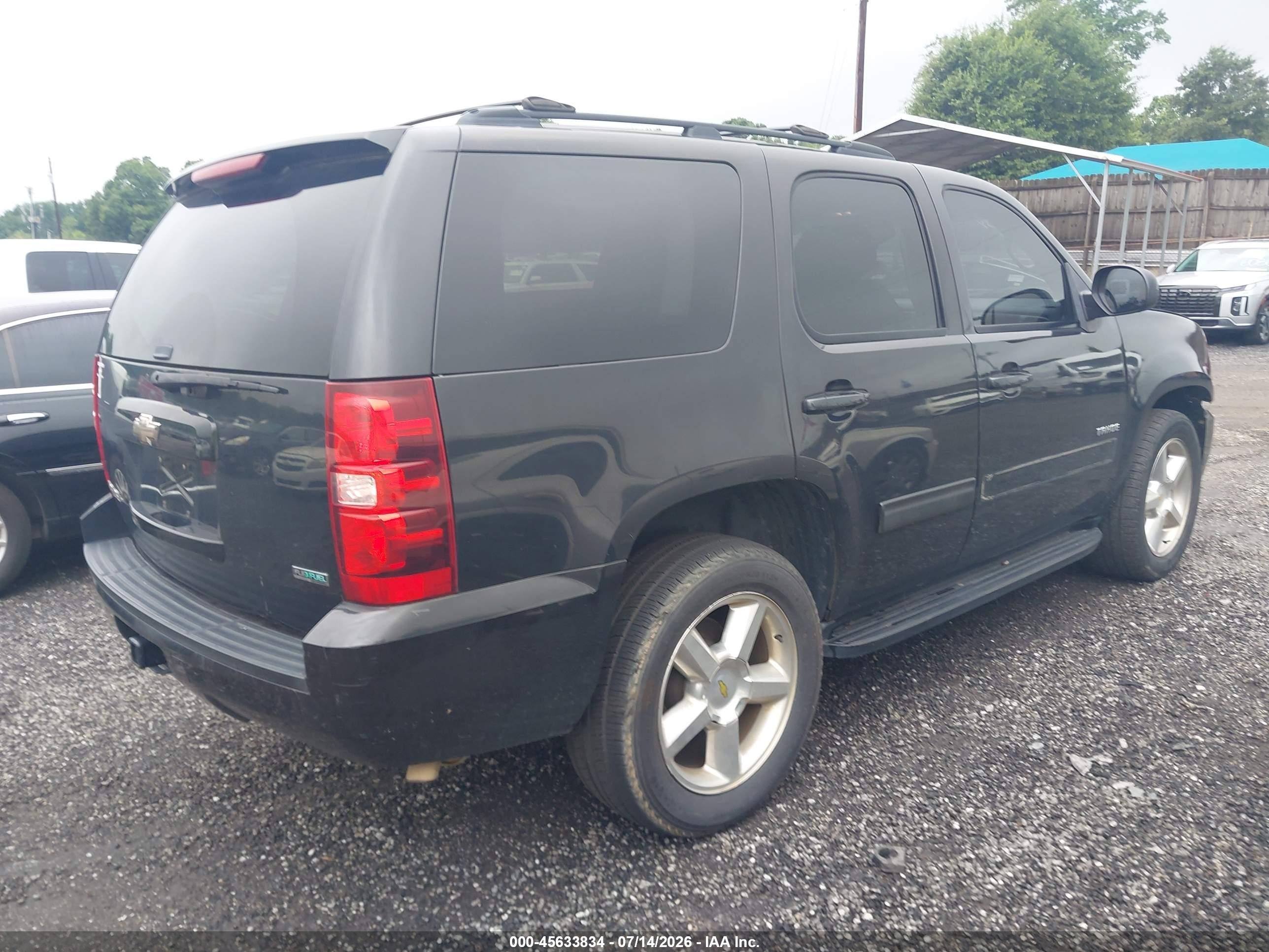 2011 Chevrolet Tahoe Ls Black vin: 1GNSCAE00BR180147