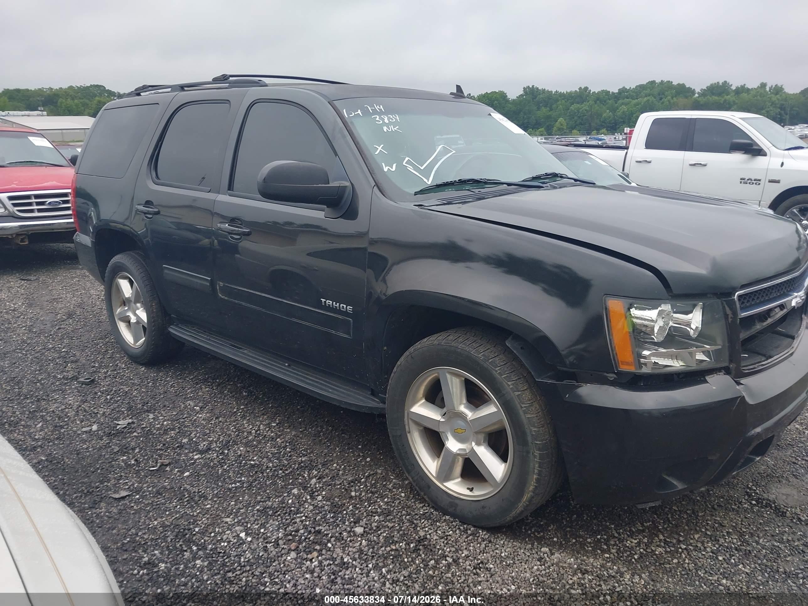 2011 Chevrolet Tahoe Ls Black vin: 1GNSCAE00BR180147