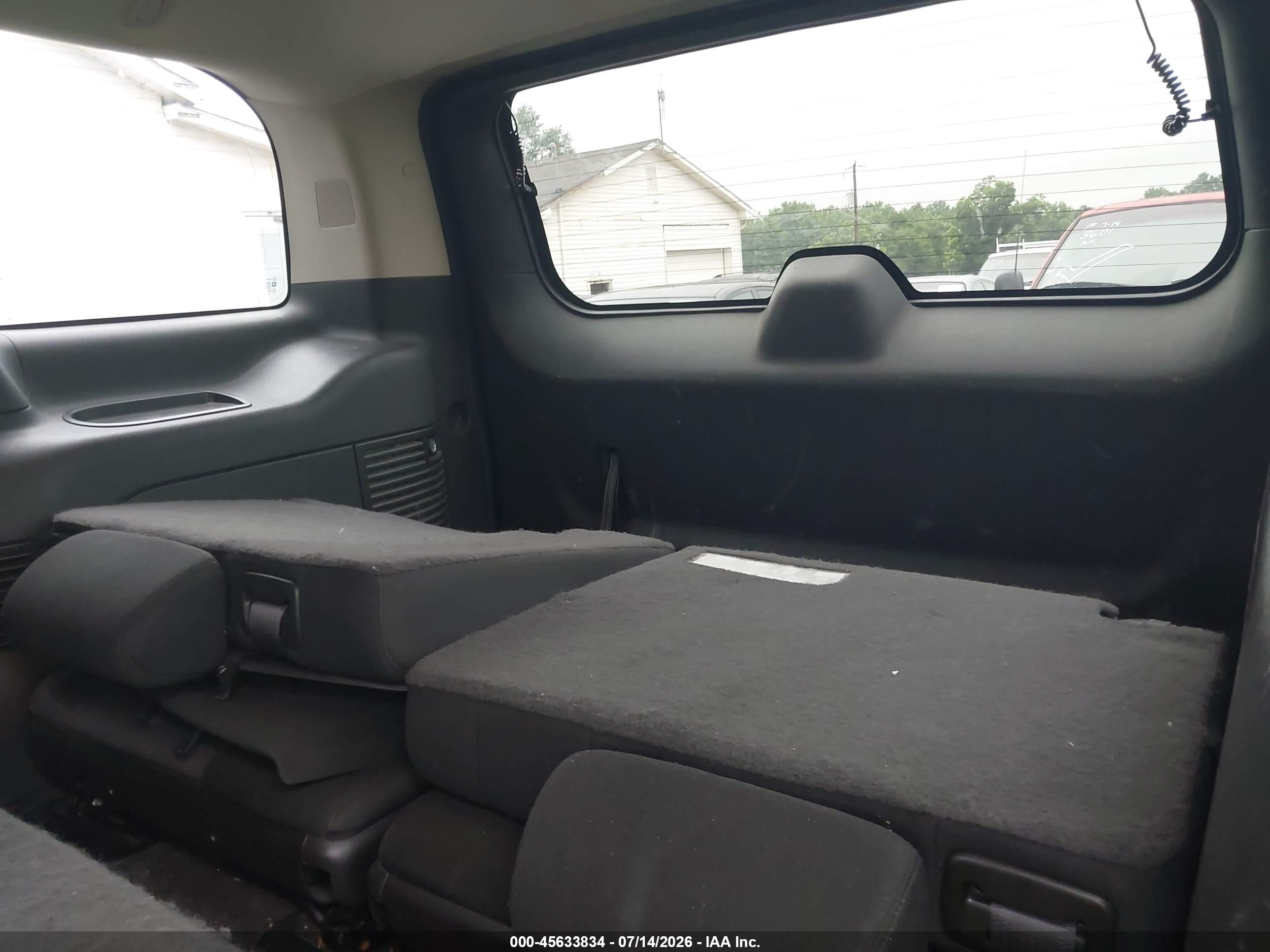2011 Chevrolet Tahoe Ls Black vin: 1GNSCAE00BR180147