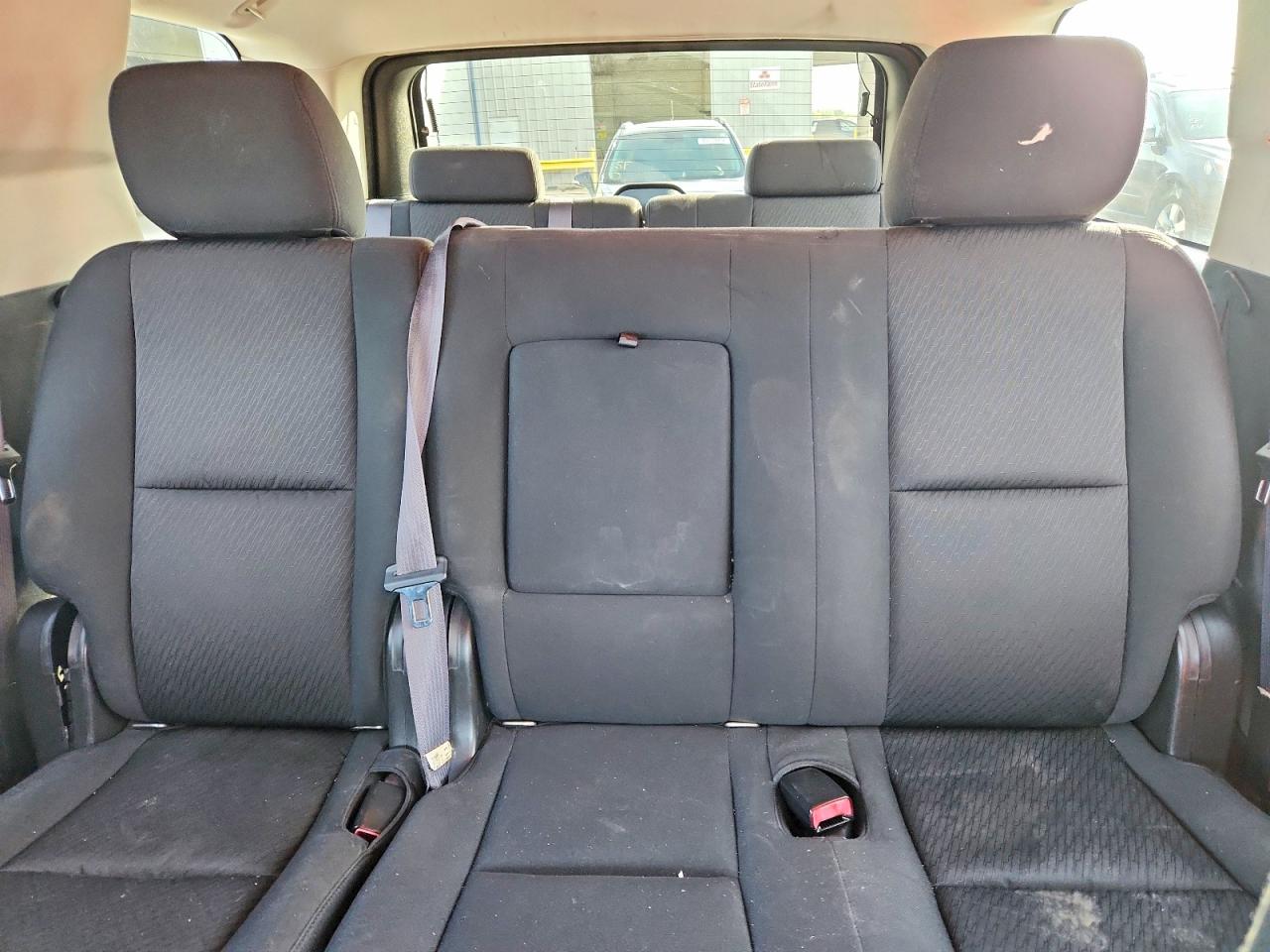 2011 Chevrolet Tahoe C1500 Ls Black vin: 1GNSCAE00BR388397