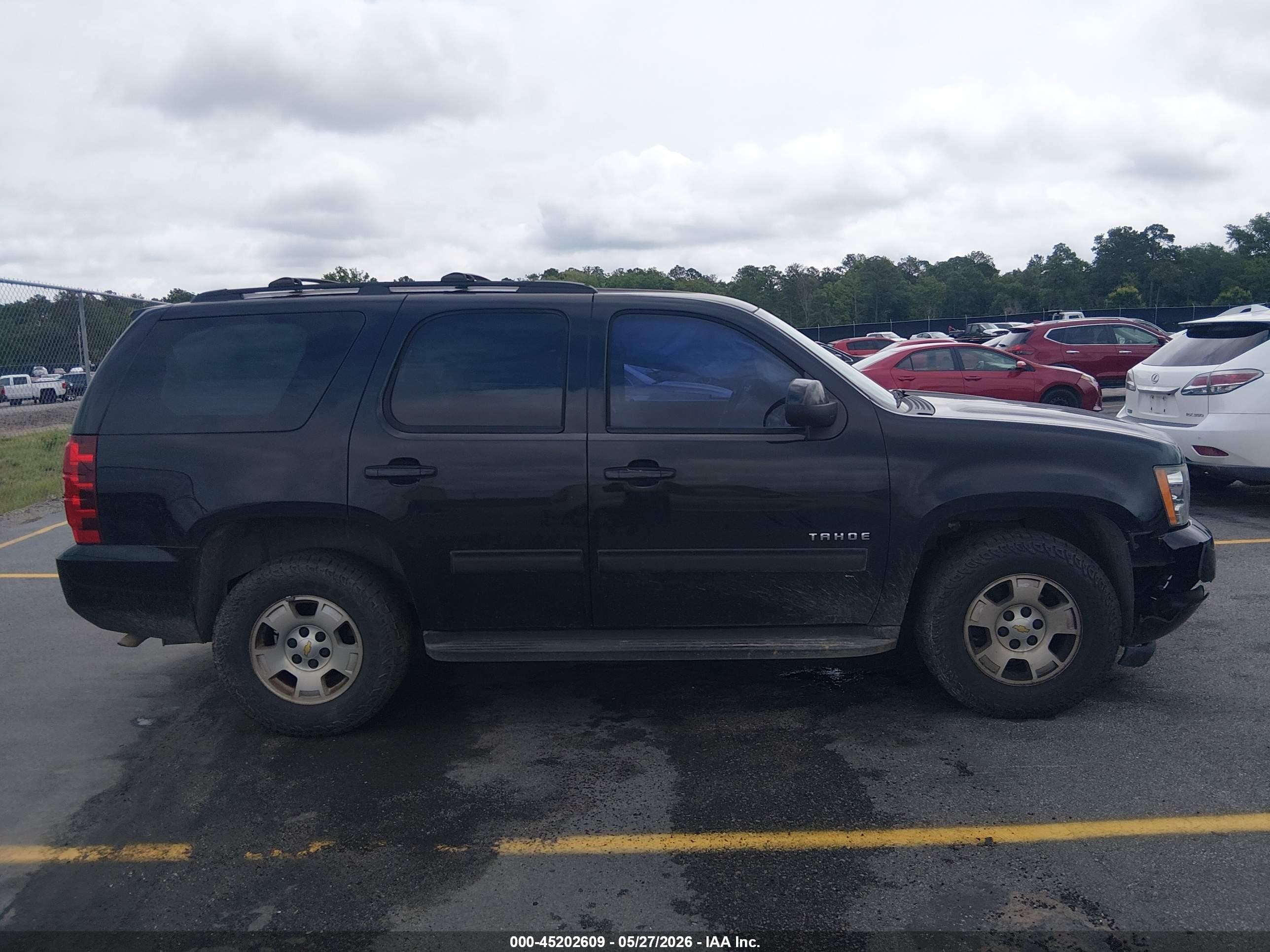 2013 Chevrolet Tahoe Ls Black vin: 1GNSCAE00DR150794