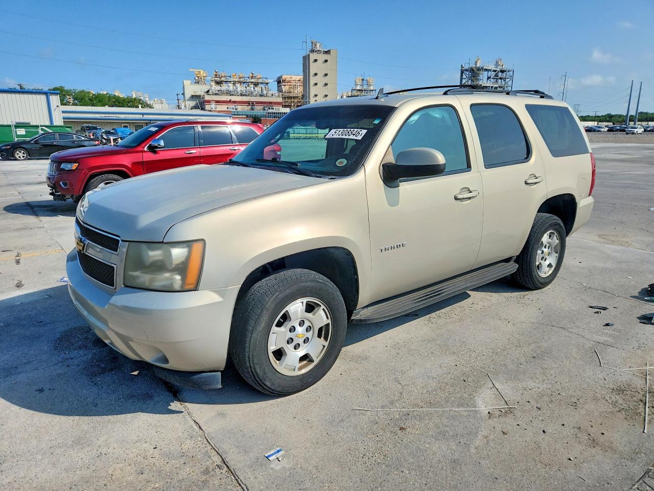 2011 Chevrolet Tahoe Tan vin: 1GNSCAE02BR144685