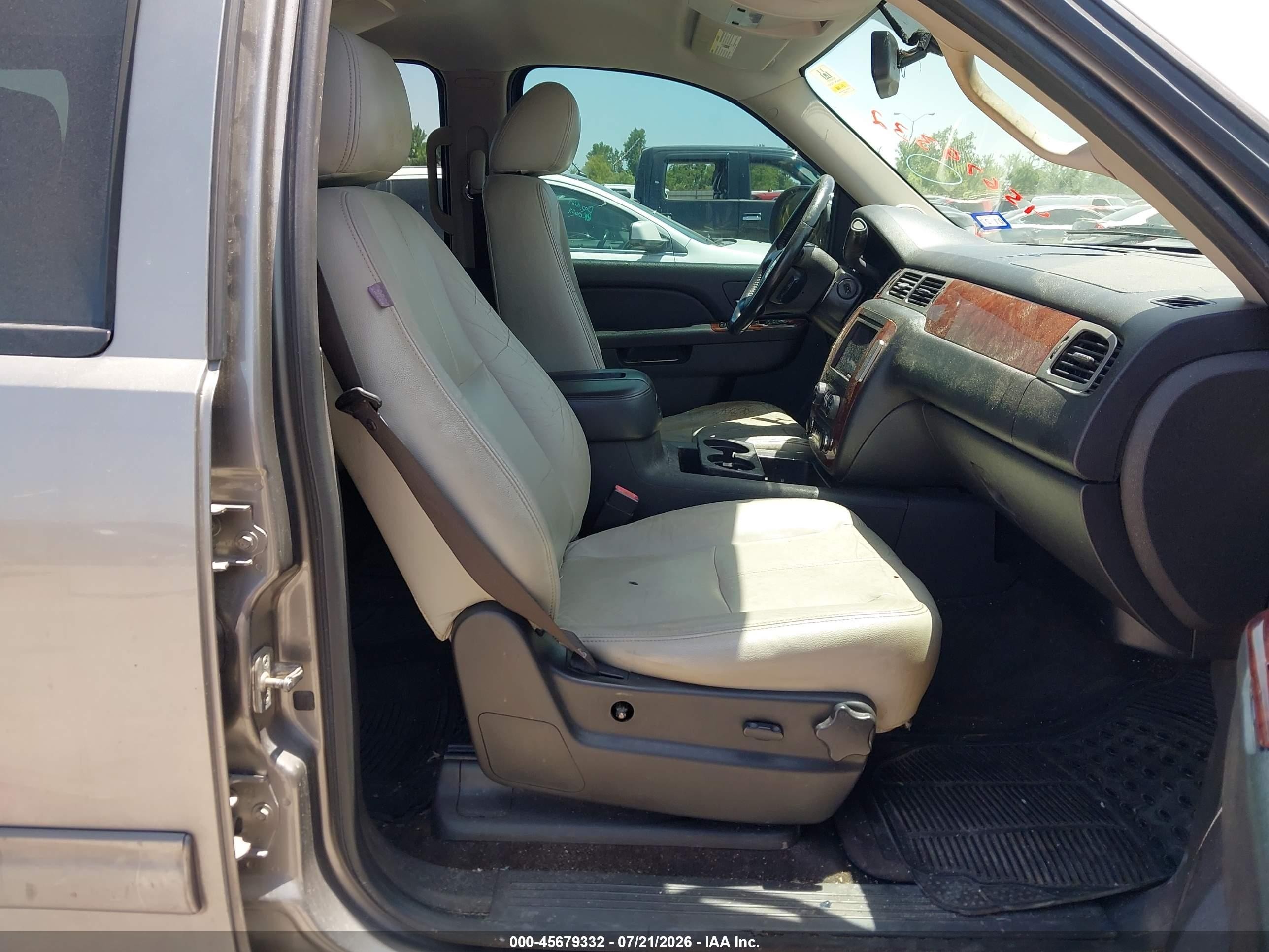 2012 Chevrolet Tahoe Ls Бежевый vin: 1GNSCAE02CR293891
