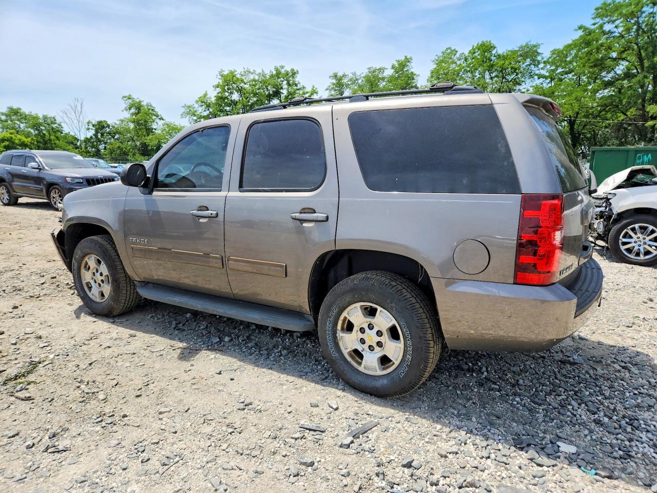 2012 Chevrolet Tahoe C1500 Ls Gray vin: 1GNSCAE02CR326596