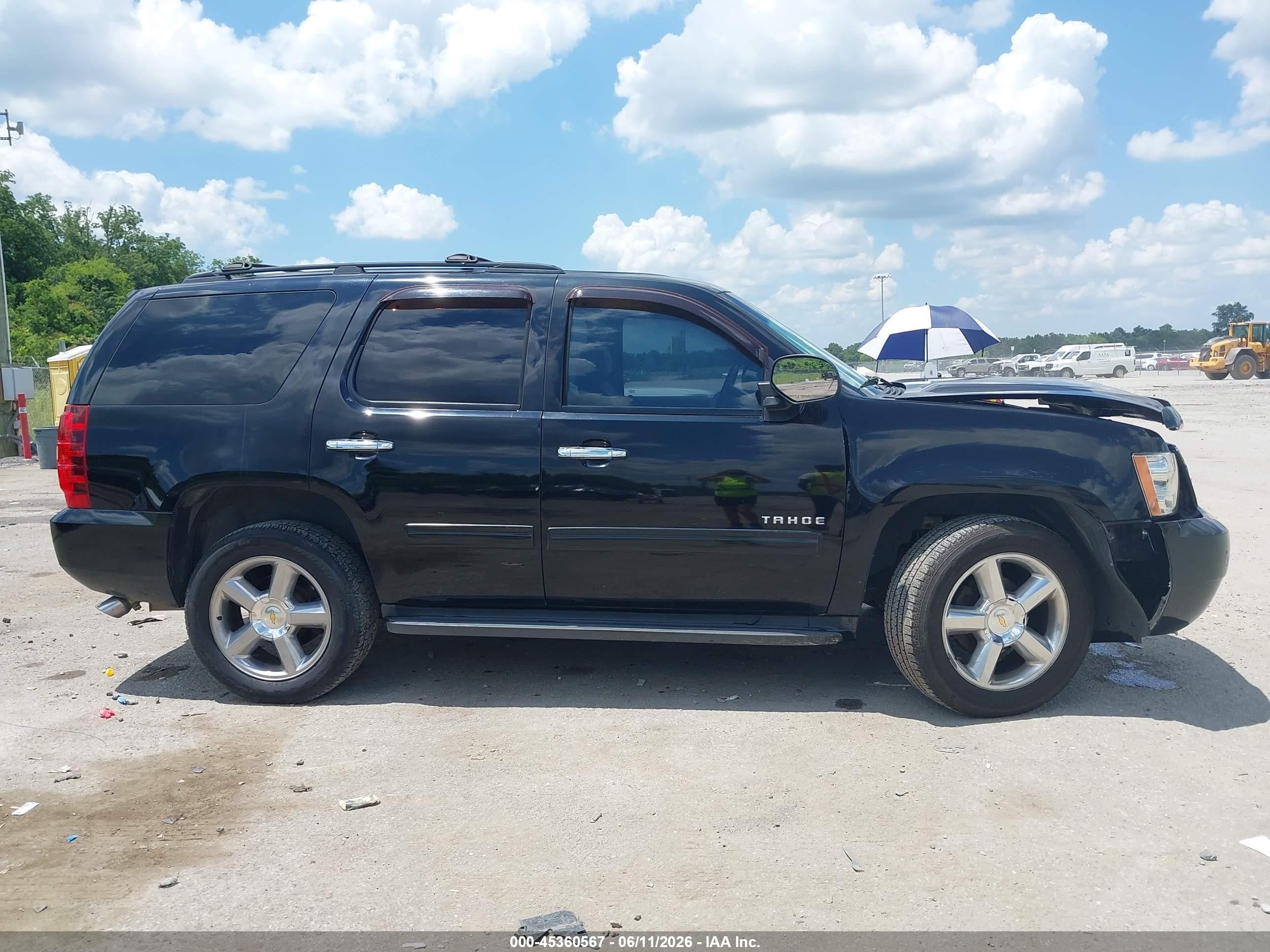 2013 Chevrolet Tahoe Ls Black vin: 1GNSCAE02DR131258