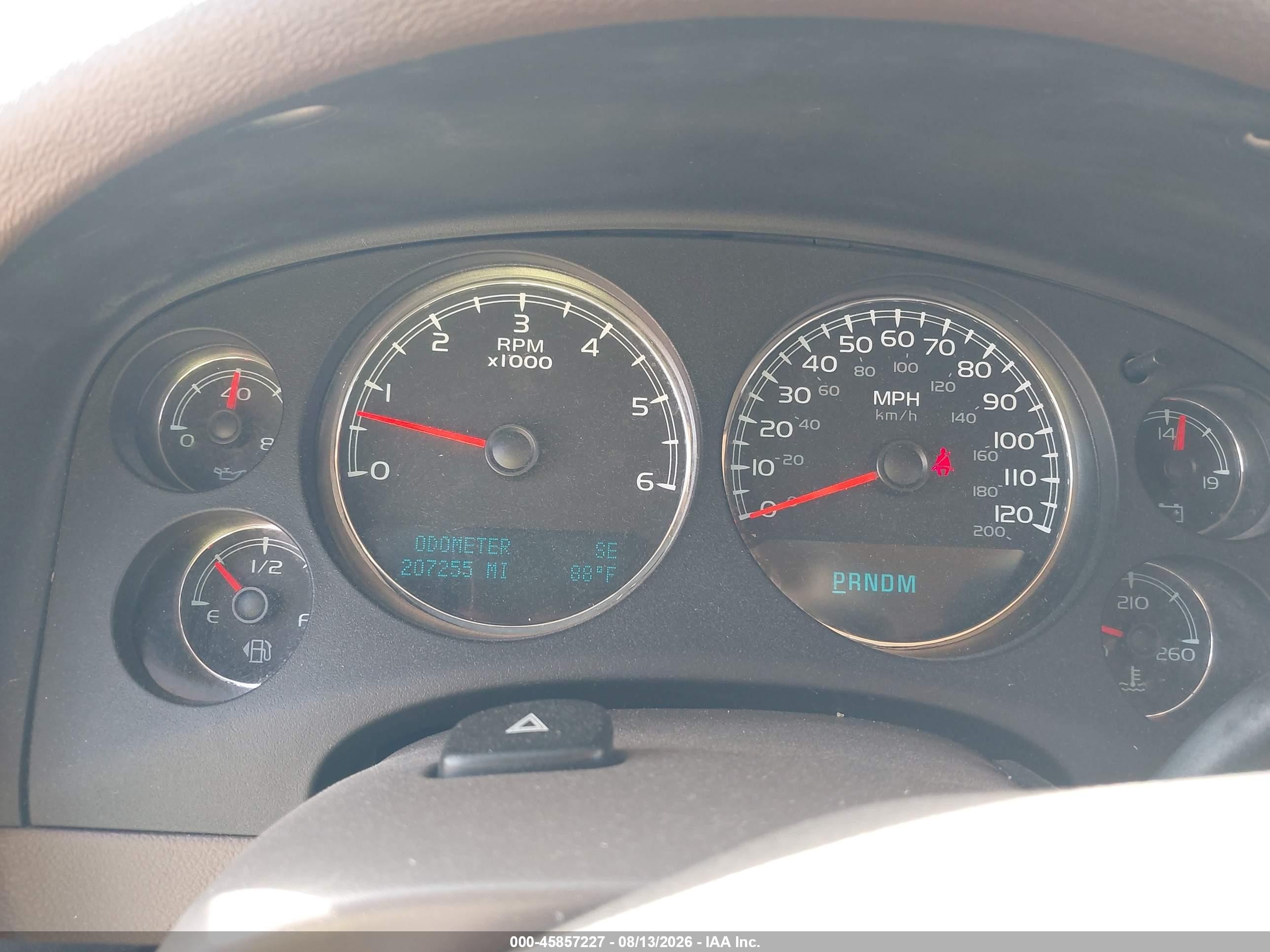 2011 Chevrolet Tahoe Ls Серый vin: 1GNSCAE03BR140418
