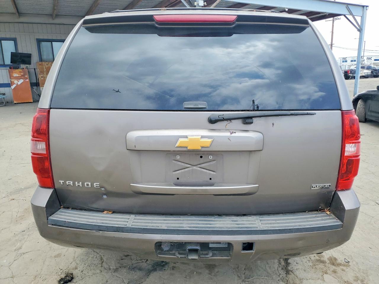 2012 Chevrolet Tahoe C1500 Ls Gray vin: 1GNSCAE03CR319138