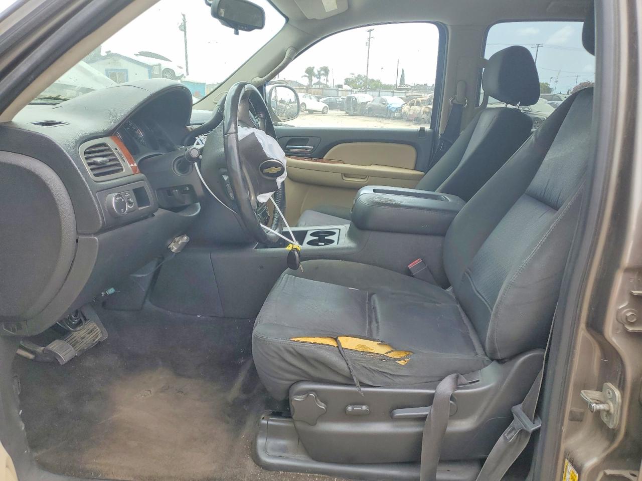 2012 Chevrolet Tahoe C1500 Ls Gray vin: 1GNSCAE03CR319138