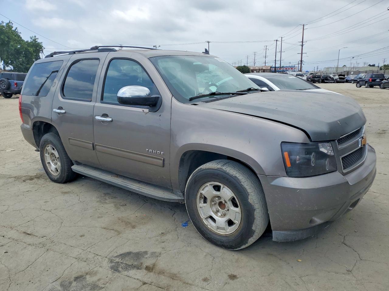 2012 Chevrolet Tahoe C1500 Ls Gray vin: 1GNSCAE03CR319138