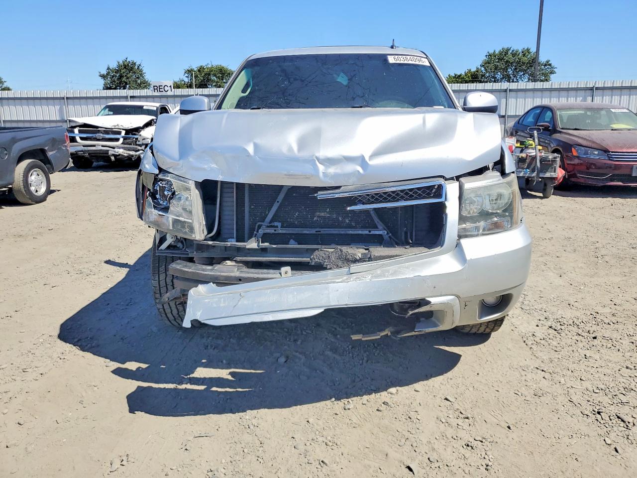 2013 Chevrolet Tahoe C1500 Ls Silver vin: 1GNSCAE03DR106353