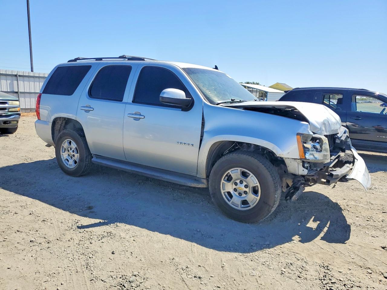 2013 Chevrolet Tahoe C1500 Ls Silver vin: 1GNSCAE03DR106353