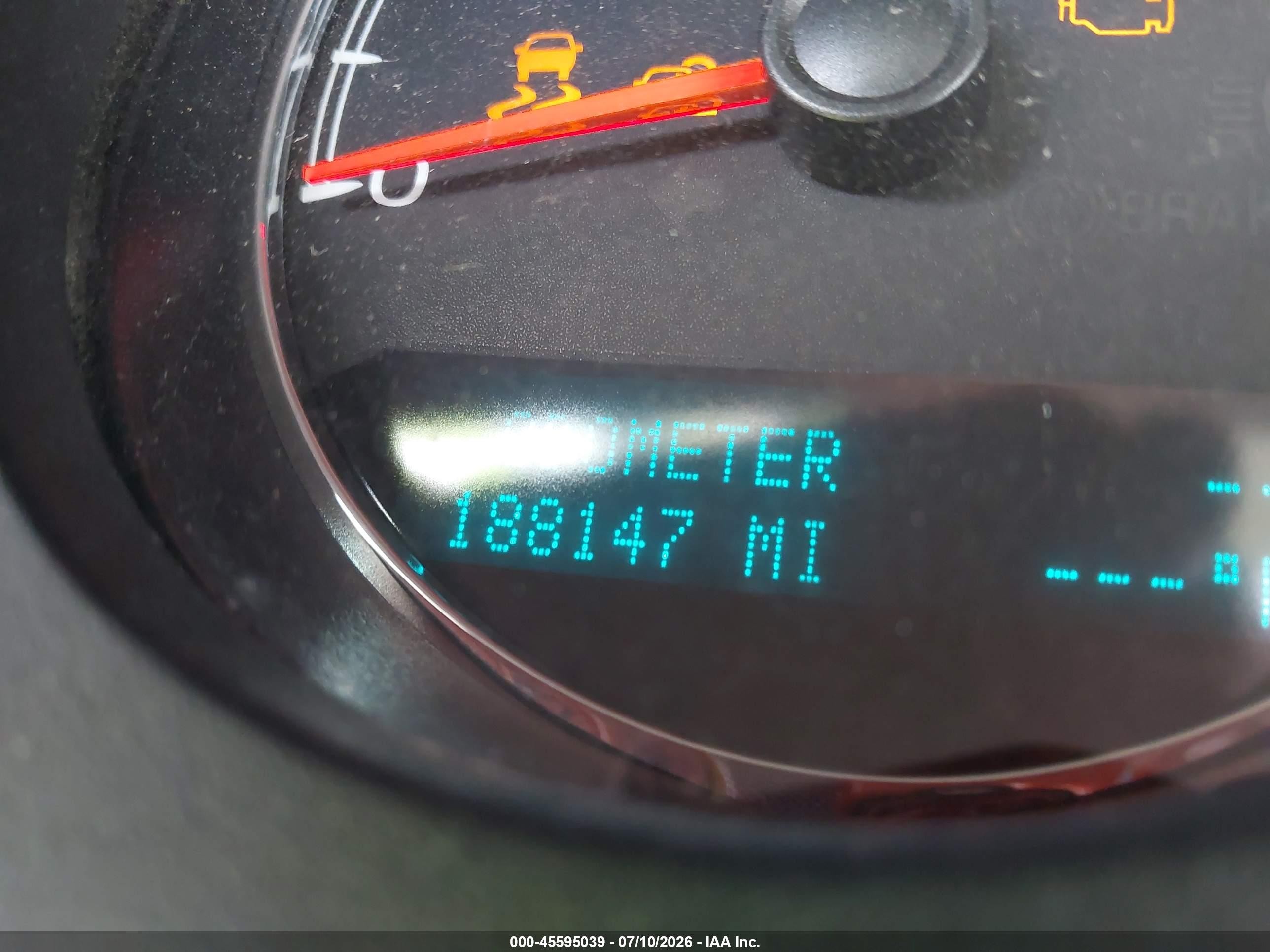 2013 Chevrolet Tahoe Ls White vin: 1GNSCAE03DR332196