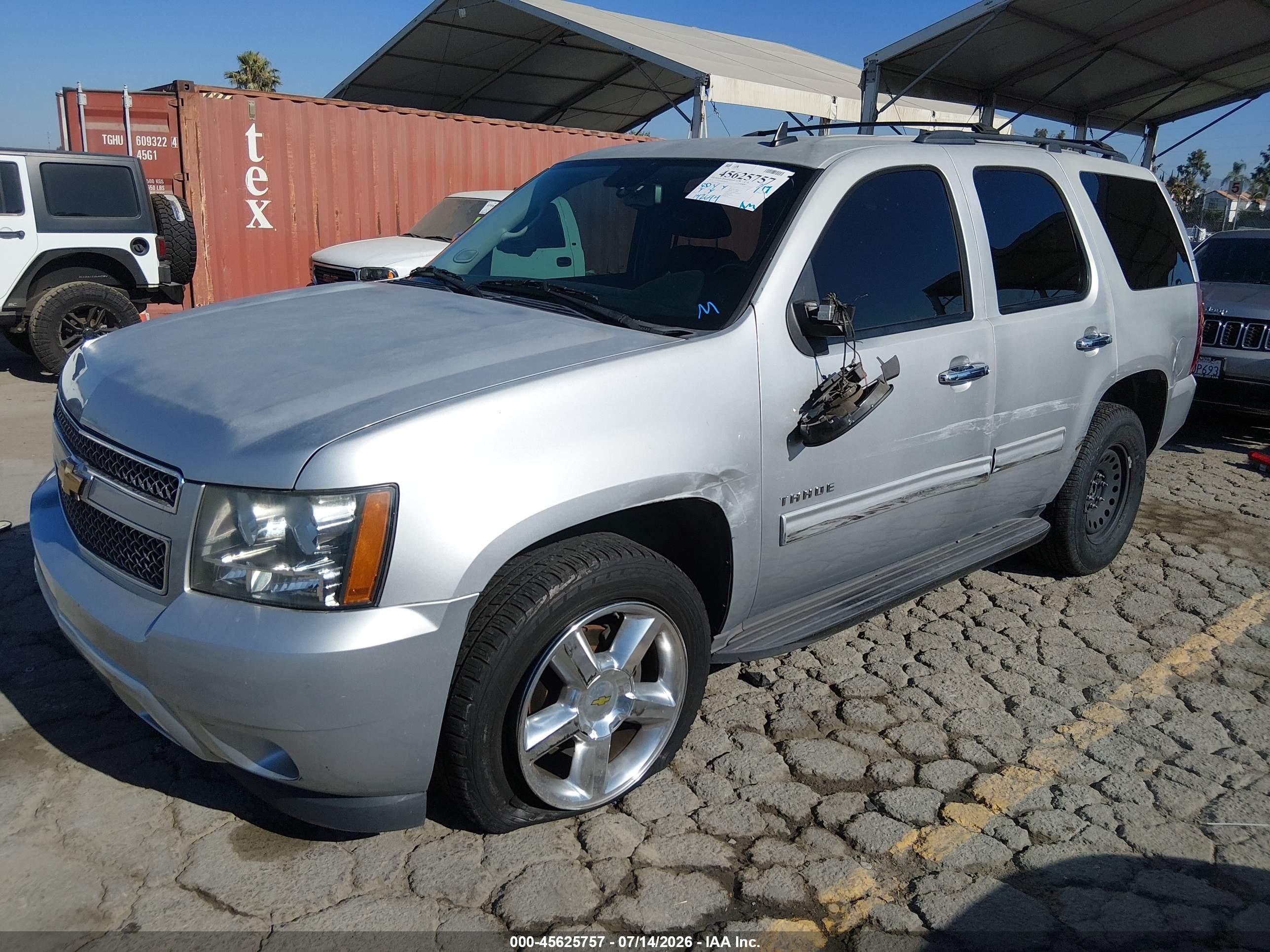 2013 Chevrolet Tahoe Ls Silver vin: 1GNSCAE04DR173530