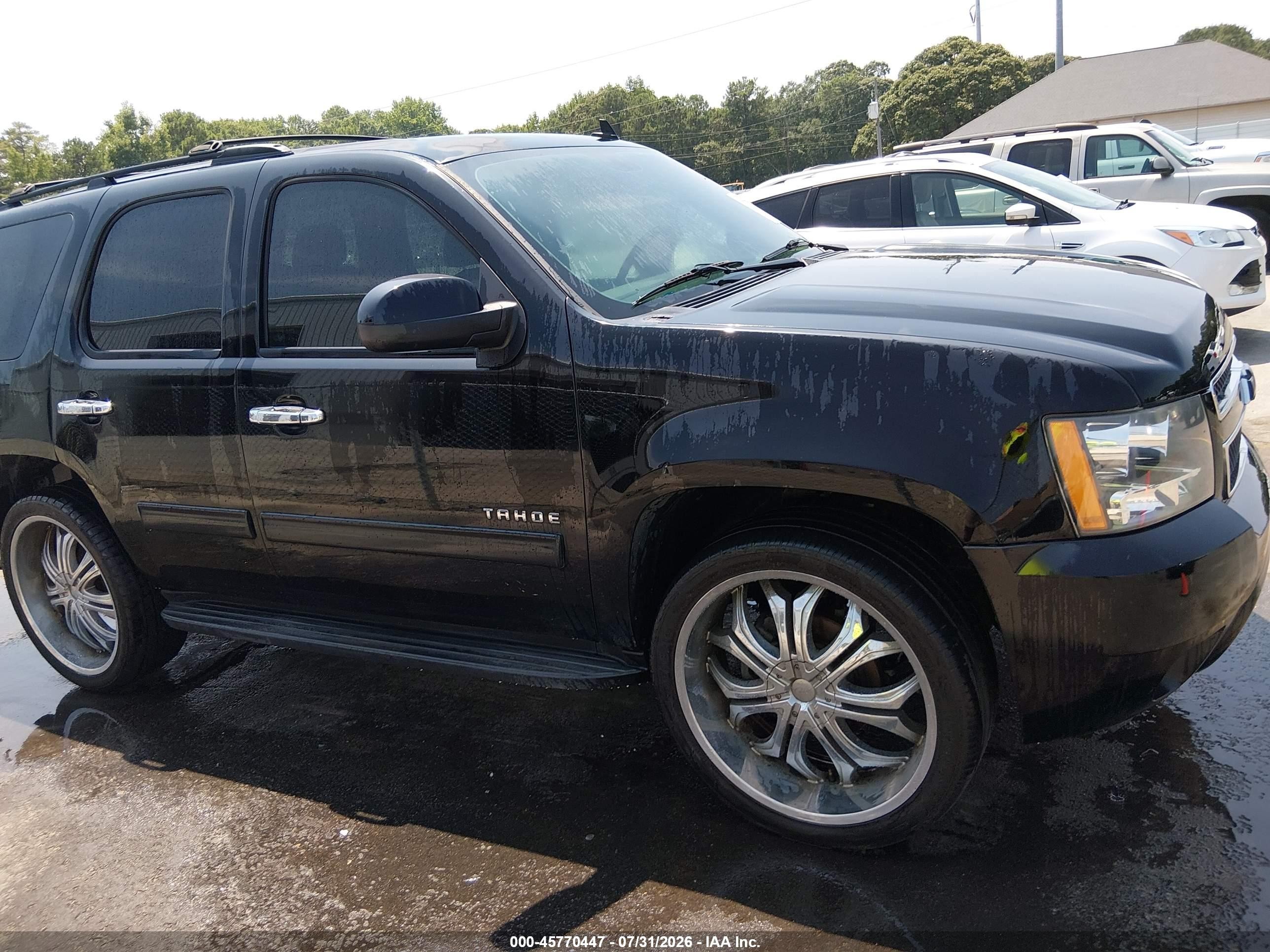 2013 Chevrolet Tahoe Ls Черный vin: 1GNSCAE04DR210866
