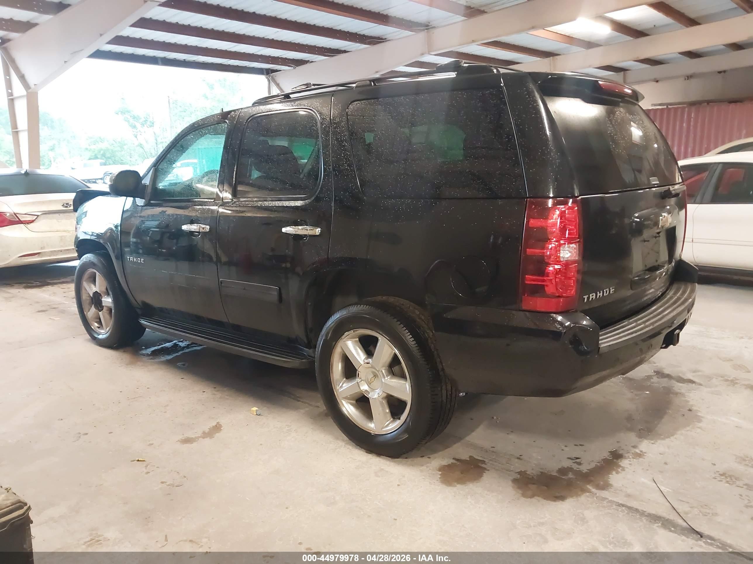 2011 Chevrolet Tahoe Ls Black vin: 1GNSCAE05BR157852