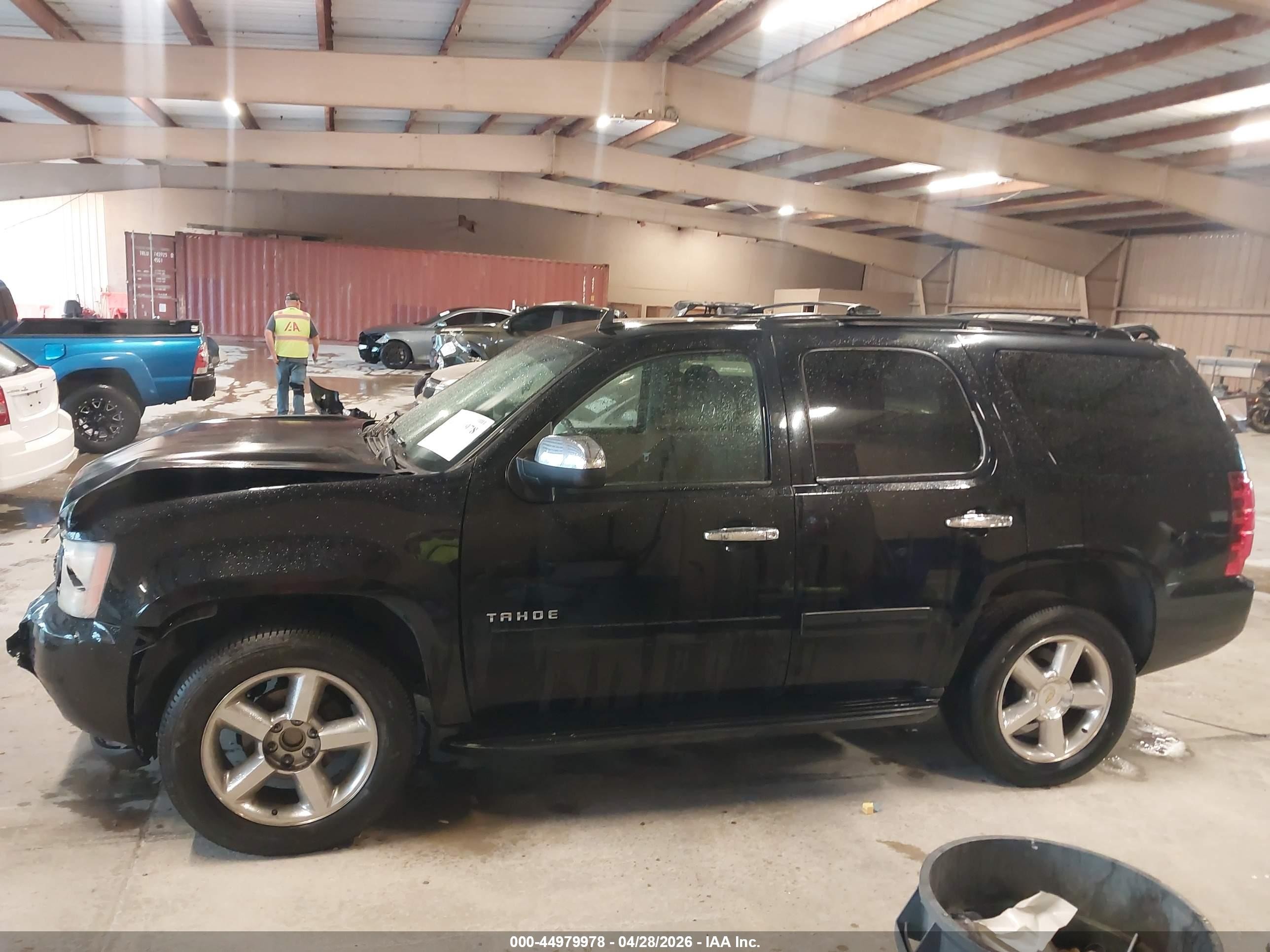 2011 Chevrolet Tahoe Ls Black vin: 1GNSCAE05BR157852