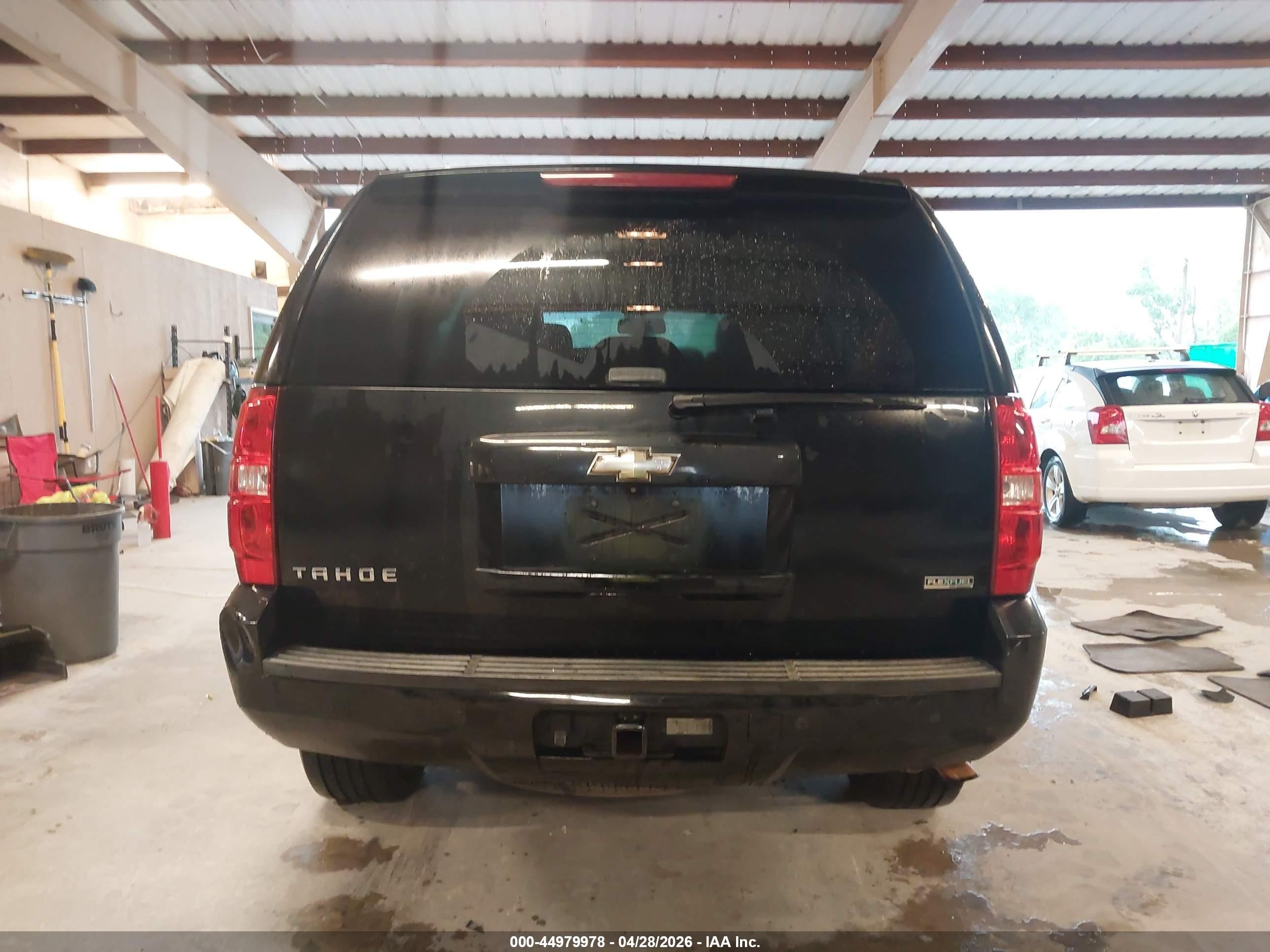 2011 Chevrolet Tahoe Ls Black vin: 1GNSCAE05BR157852