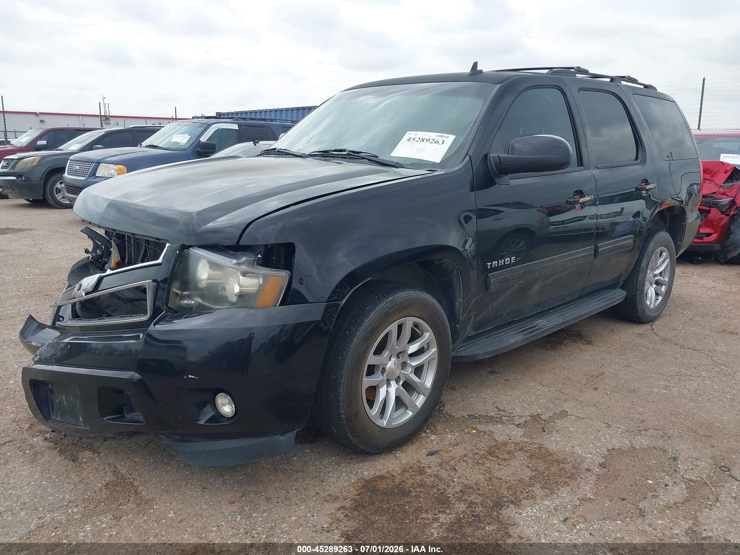2013 Chevrolet Tahoe Ls Black vin: 1GNSCAE05DR173908