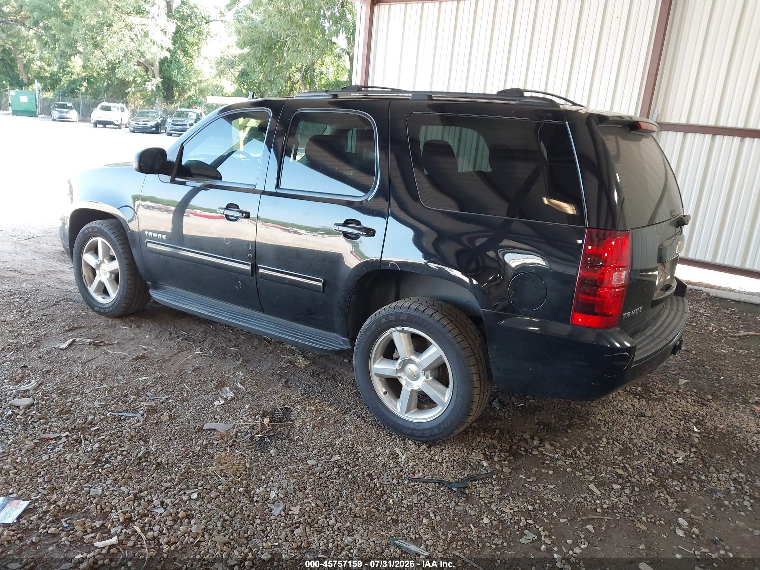 2013 Chevrolet Tahoe Ls Black vin: 1GNSCAE05DR205496