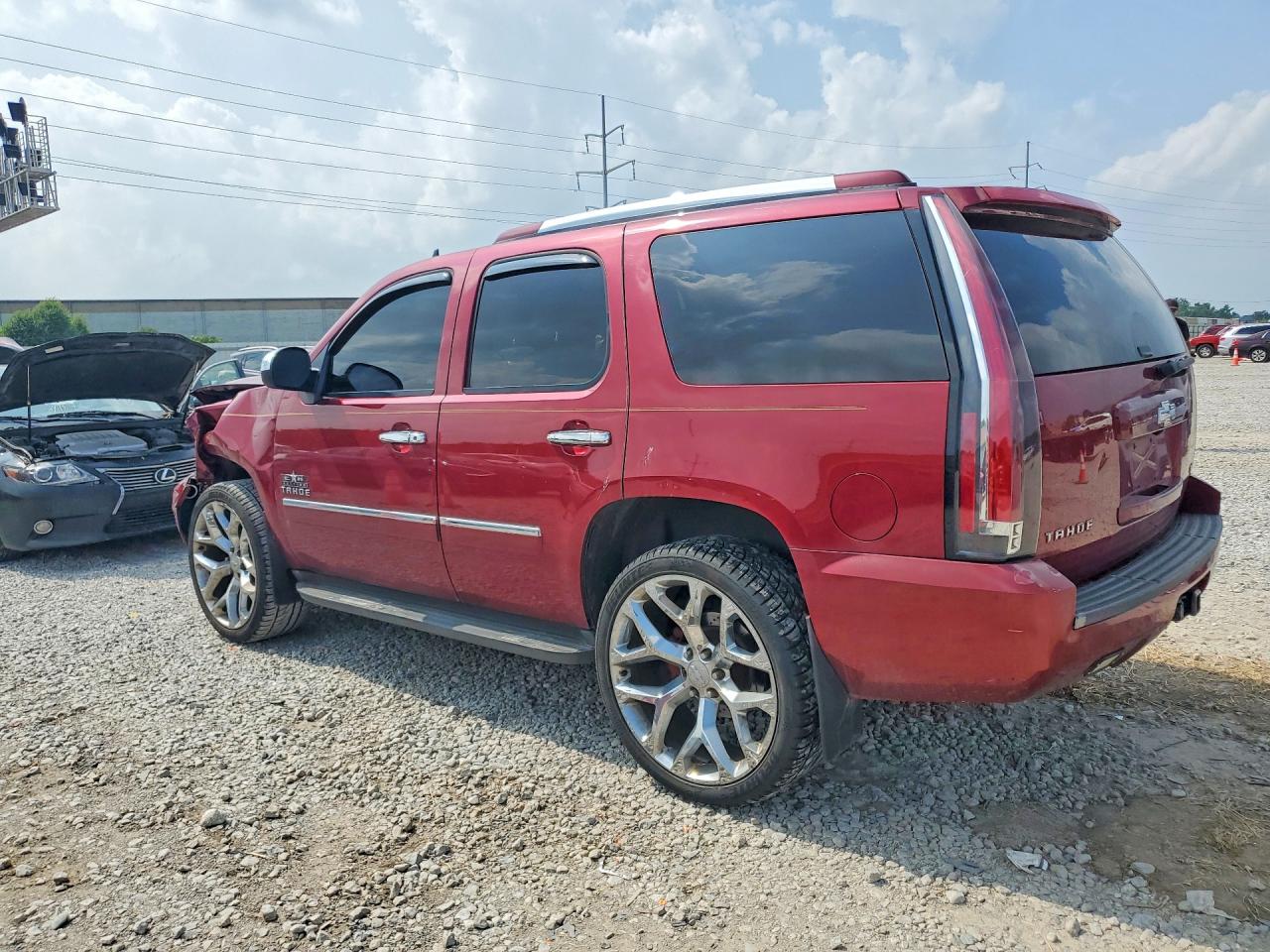 2011 Chevrolet Tahoe C1500 Ls Burgundy vin: 1GNSCAE06BR166561