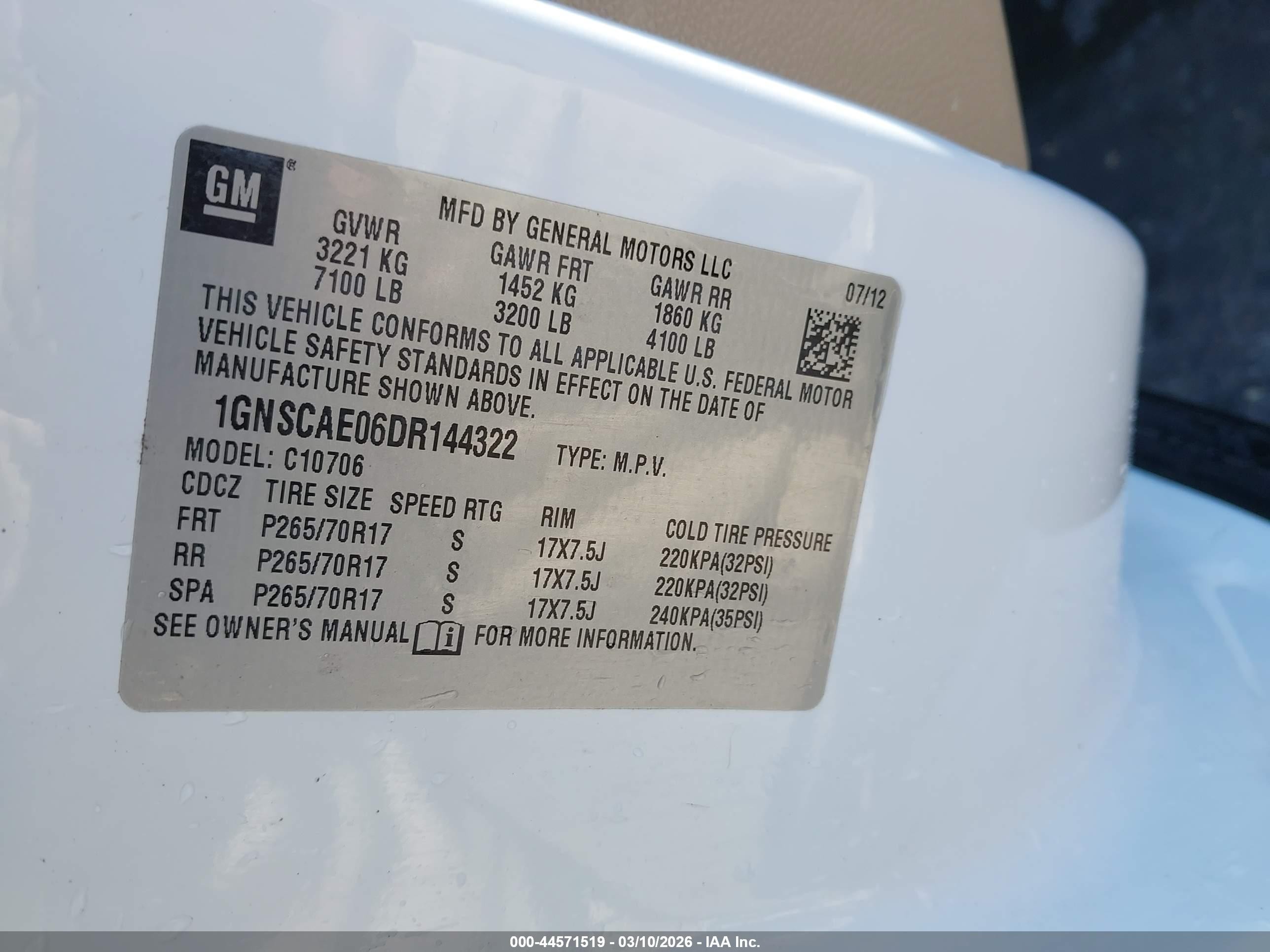 2013 Chevrolet Tahoe Ls Белый vin: 1GNSCAE06DR144322