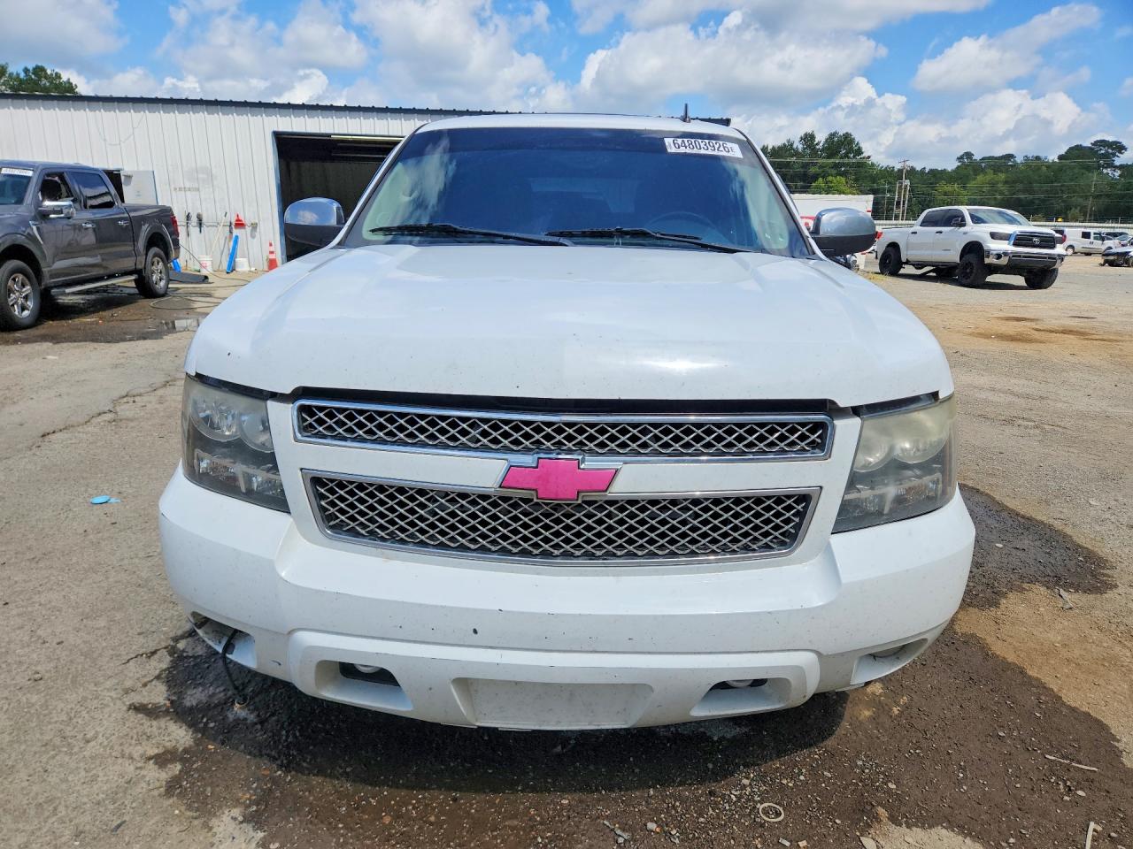 2012 Chevrolet Tahoe C1500 Ls White vin: 1GNSCAE07CR206292
