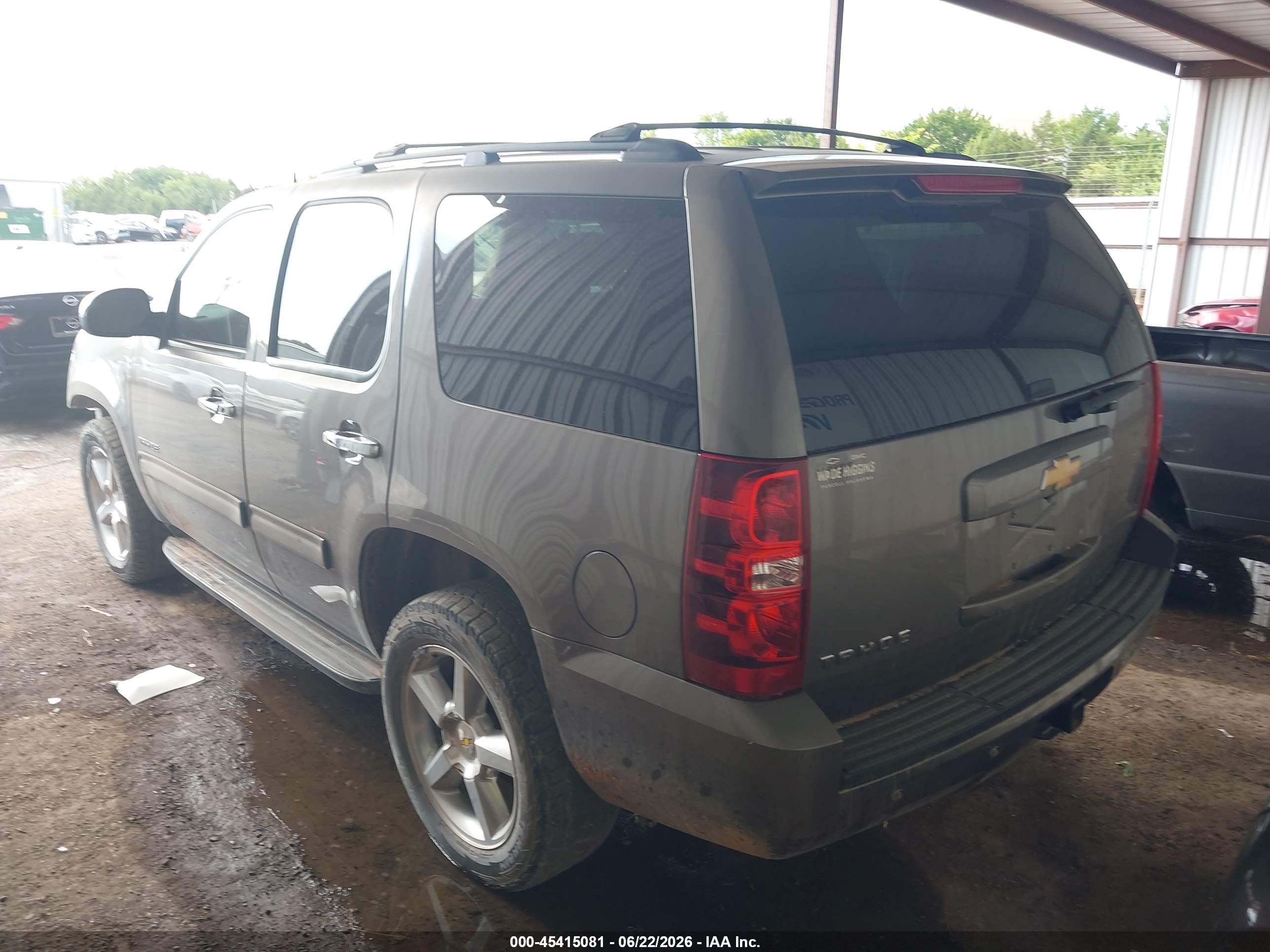 2013 Chevrolet Tahoe Ls Gray vin: 1GNSCAE07DR172632