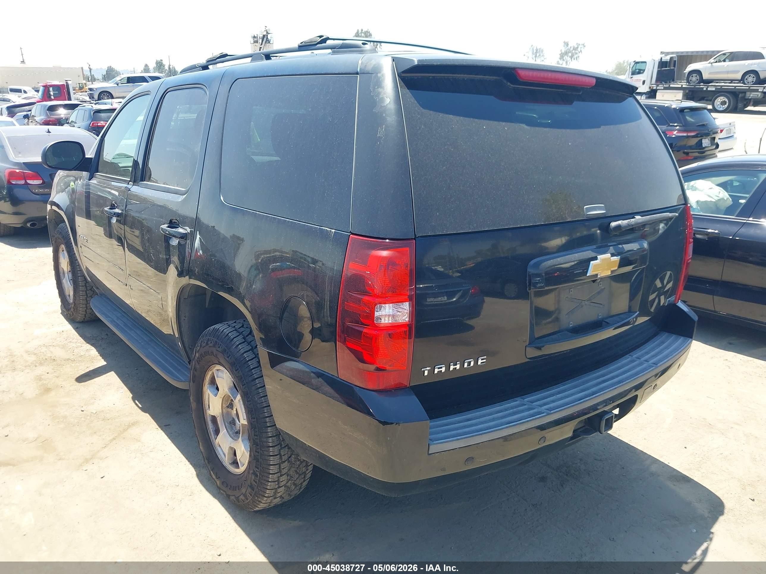 2012 Chevrolet Tahoe Ls Черный vin: 1GNSCAE09CR150498