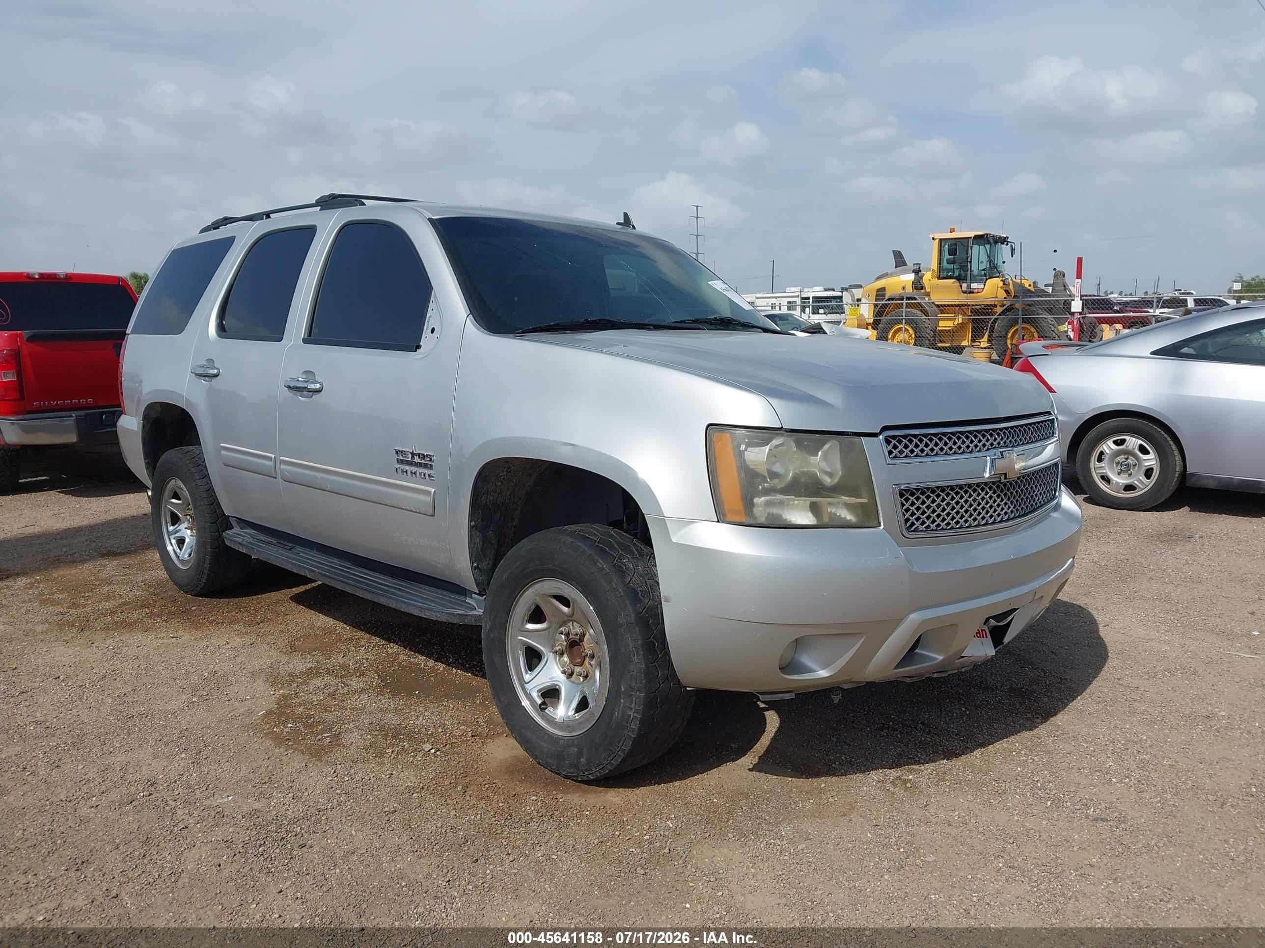 2011 Chevrolet Tahoe Ls Silver vin: 1GNSCAE0XBR176834
