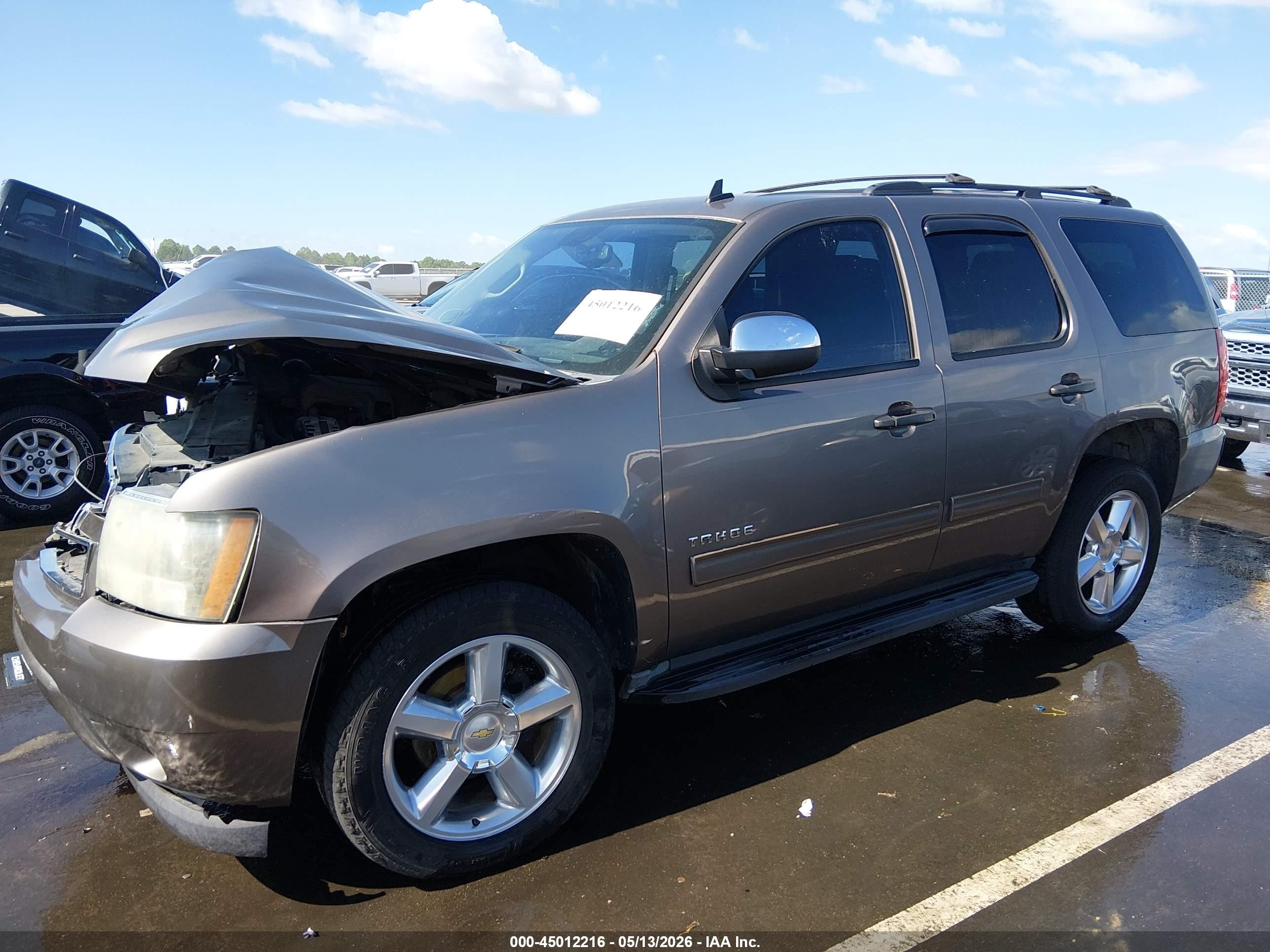 2011 Chevrolet Tahoe Ls Pewter vin: 1GNSCAE0XBR381344