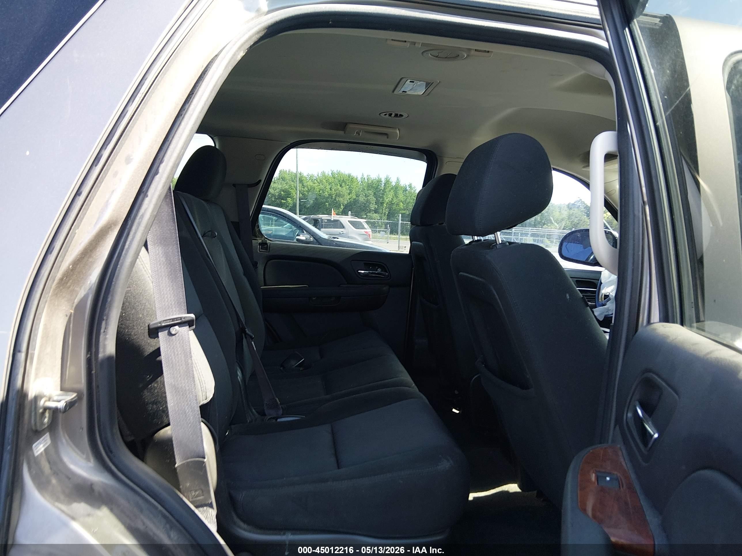 2011 Chevrolet Tahoe Ls Pewter vin: 1GNSCAE0XBR381344