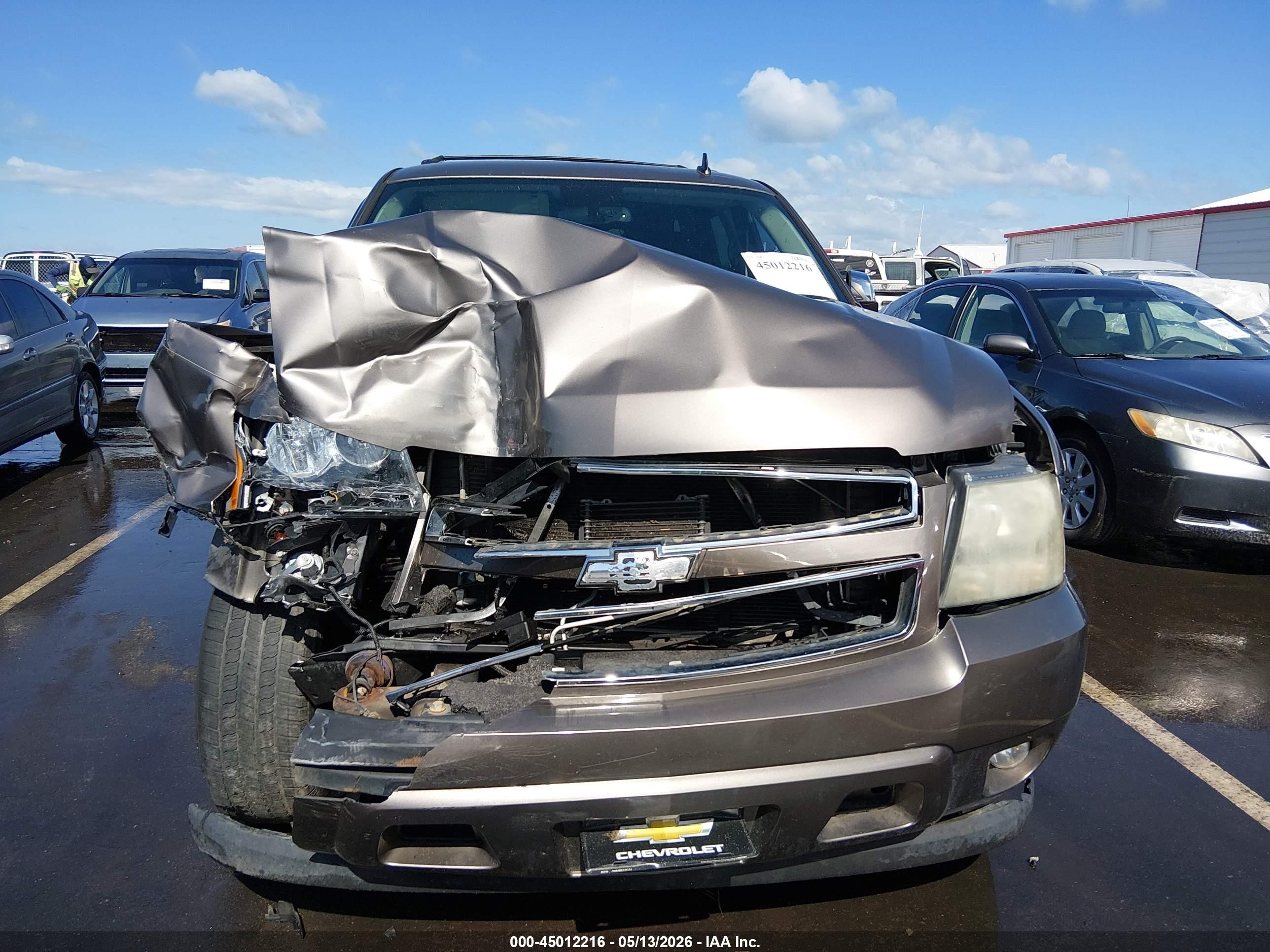 2011 Chevrolet Tahoe Ls Pewter vin: 1GNSCAE0XBR381344