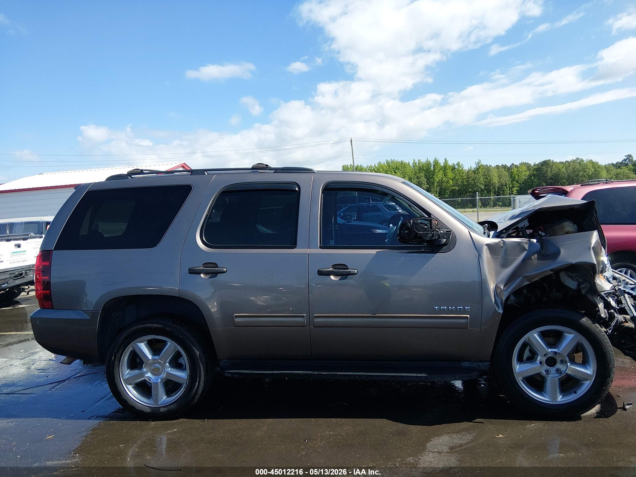 2011 Chevrolet Tahoe Ls Pewter vin: 1GNSCAE0XBR381344