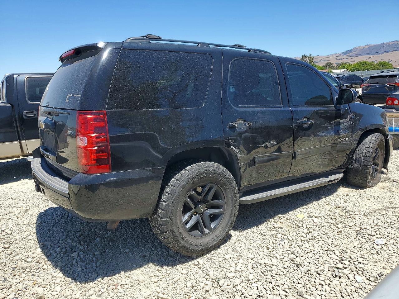2013 Chevrolet Tahoe C1500 Ls Black vin: 1GNSCAE0XDR337105