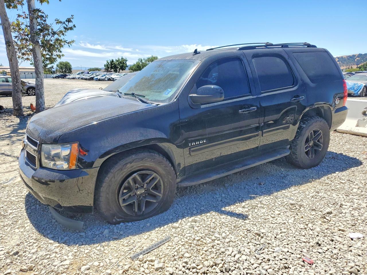 2013 Chevrolet Tahoe C1500 Ls Black vin: 1GNSCAE0XDR337105