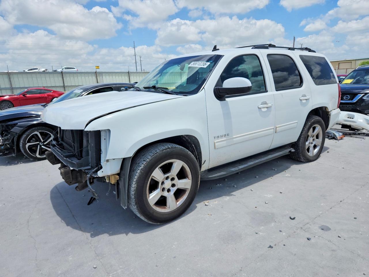 2013 Chevrolet Tahoe C1500 Ls White vin: 1GNSCAE0XDR345530