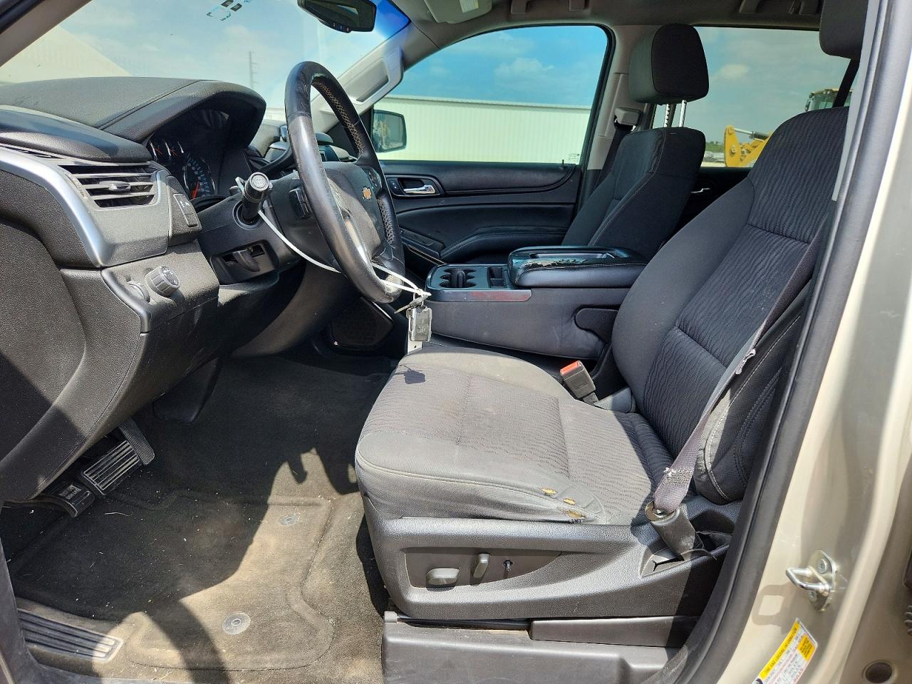 2015 Chevrolet Tahoe C1500 Ls Silver vin: 1GNSCAEC3FR625111