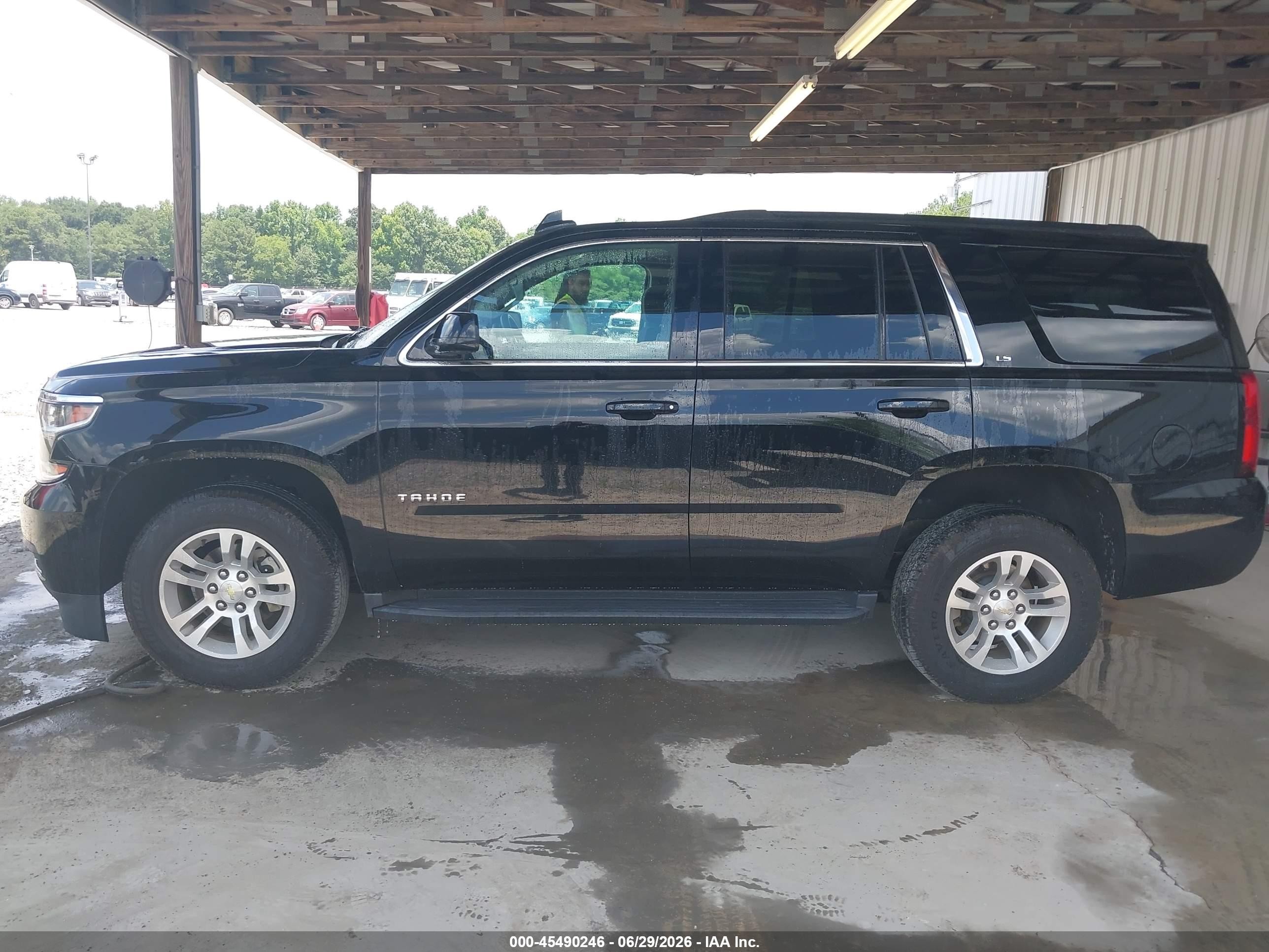 2015 Chevrolet Tahoe Ls Black vin: 1GNSCAEC4FR655654