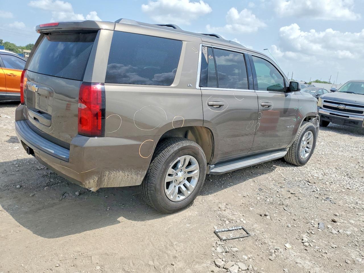 2015 Chevrolet Tahoe C1500 Ls Brown vin: 1GNSCAEC4FR740509