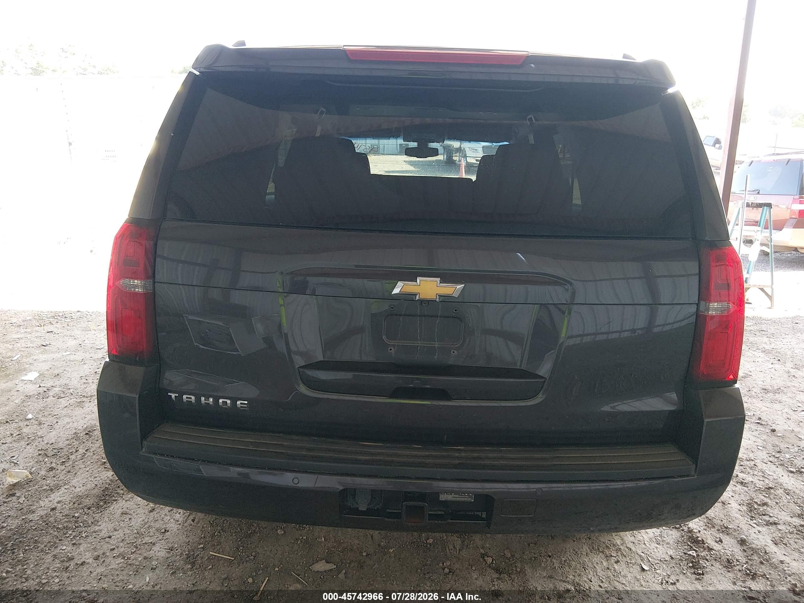 2015 Chevrolet Tahoe Ls Gray vin: 1GNSCAKC0FR582965