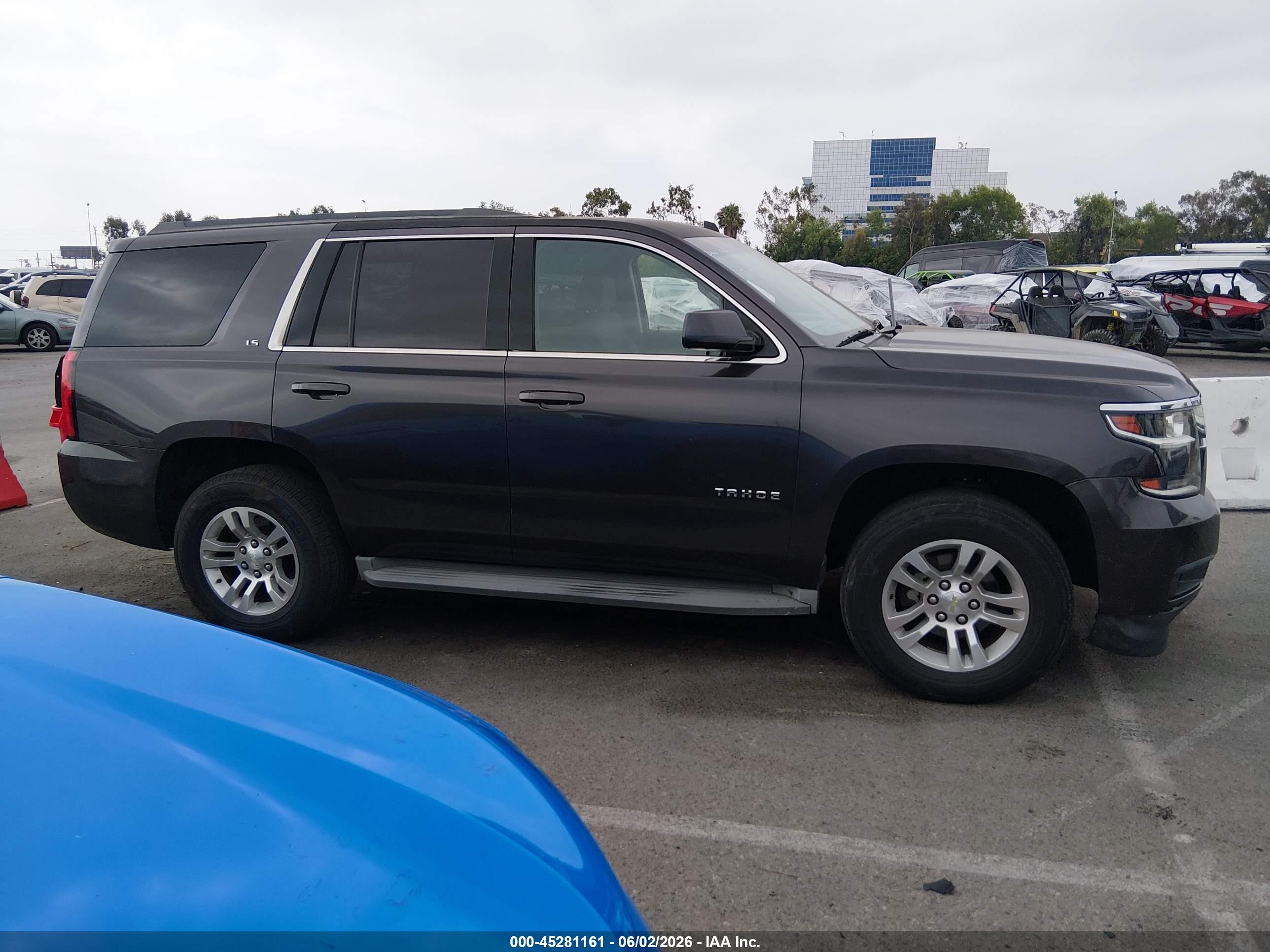 2015 Chevrolet Tahoe Ls Gray vin: 1GNSCAKC1FR291245