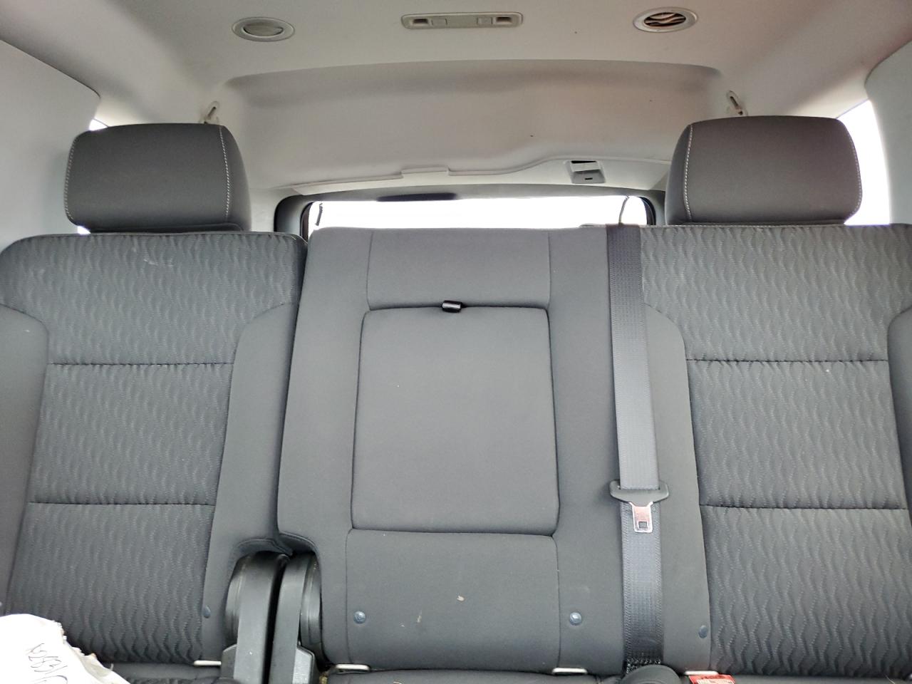 2018 Chevrolet Tahoe C1500 Ls Черный vin: 1GNSCAKC2JR392304
