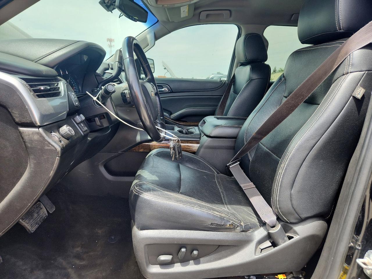 2017 Chevrolet Tahoe C1500 Ls Черный vin: 1GNSCAKC3HR164936